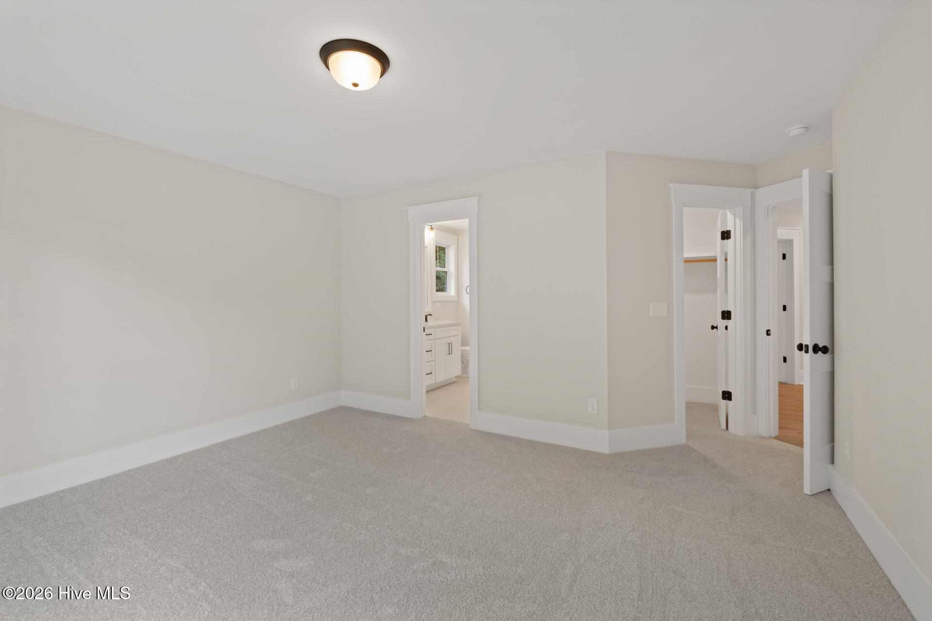 222 Iris Way Property Photo 30
