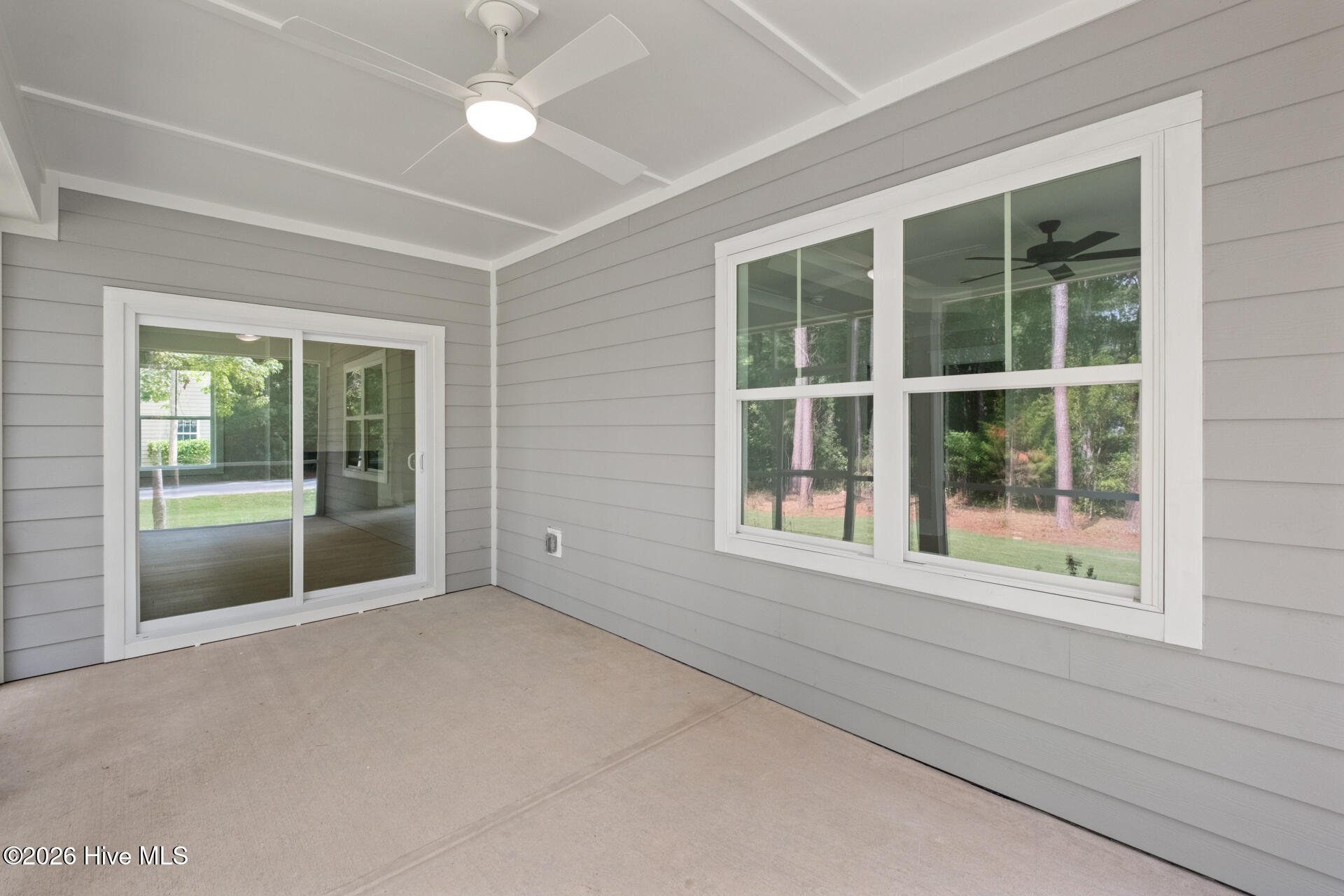 222 Iris Way Property Photo 39