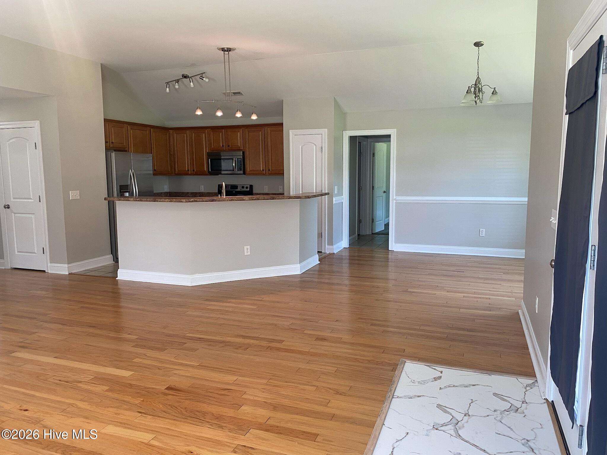 300 Sun Street Property Photo 7