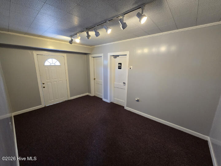 407 W Main Street Property Photo 5