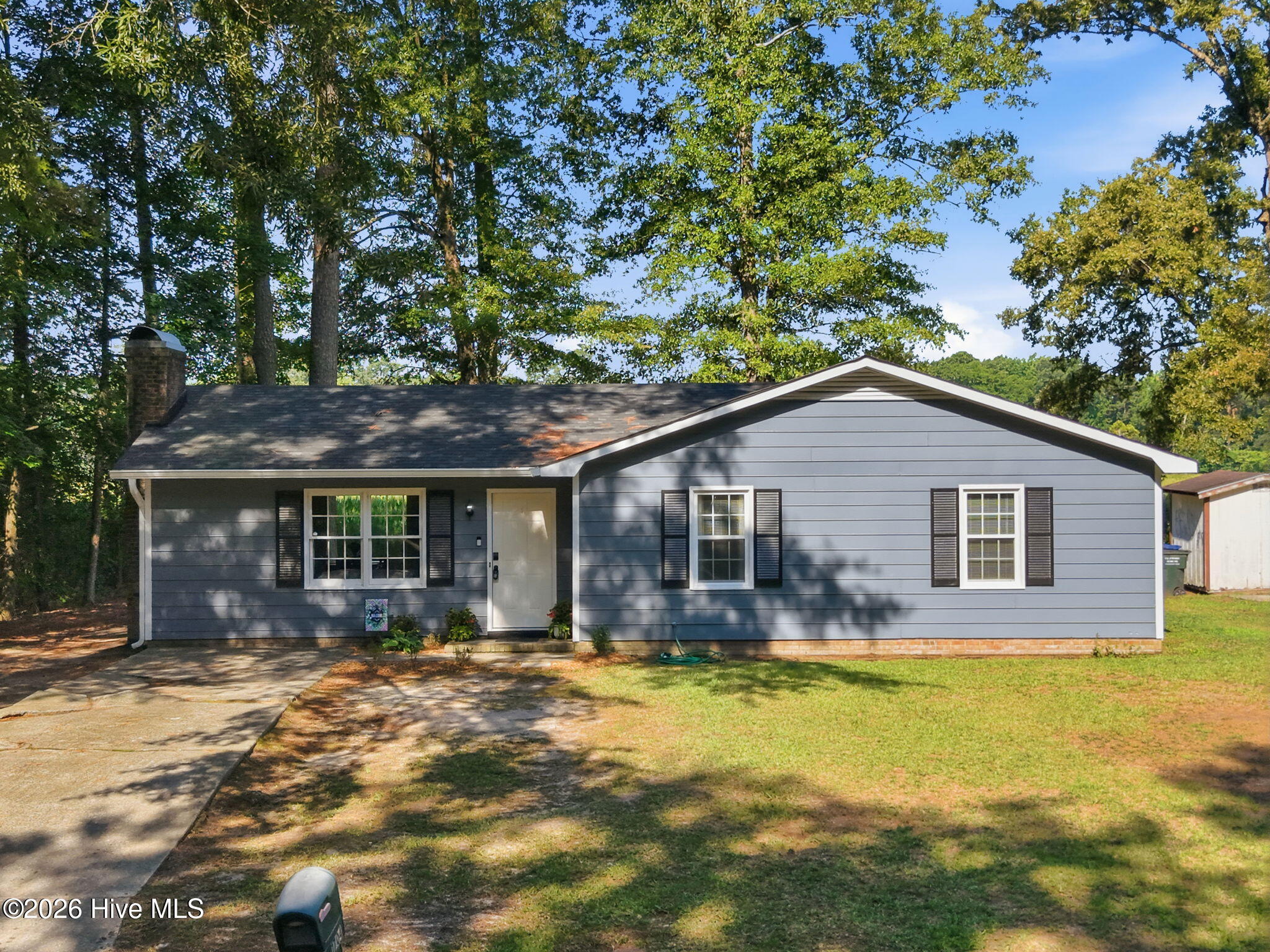 1704 Farmgate Road Property Photo 1
