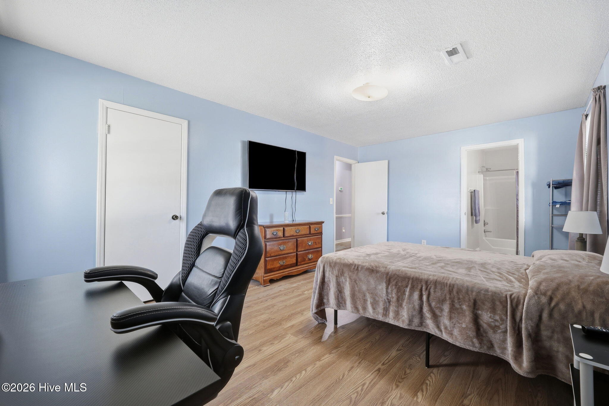 1704 Farmgate Road Property Photo 14