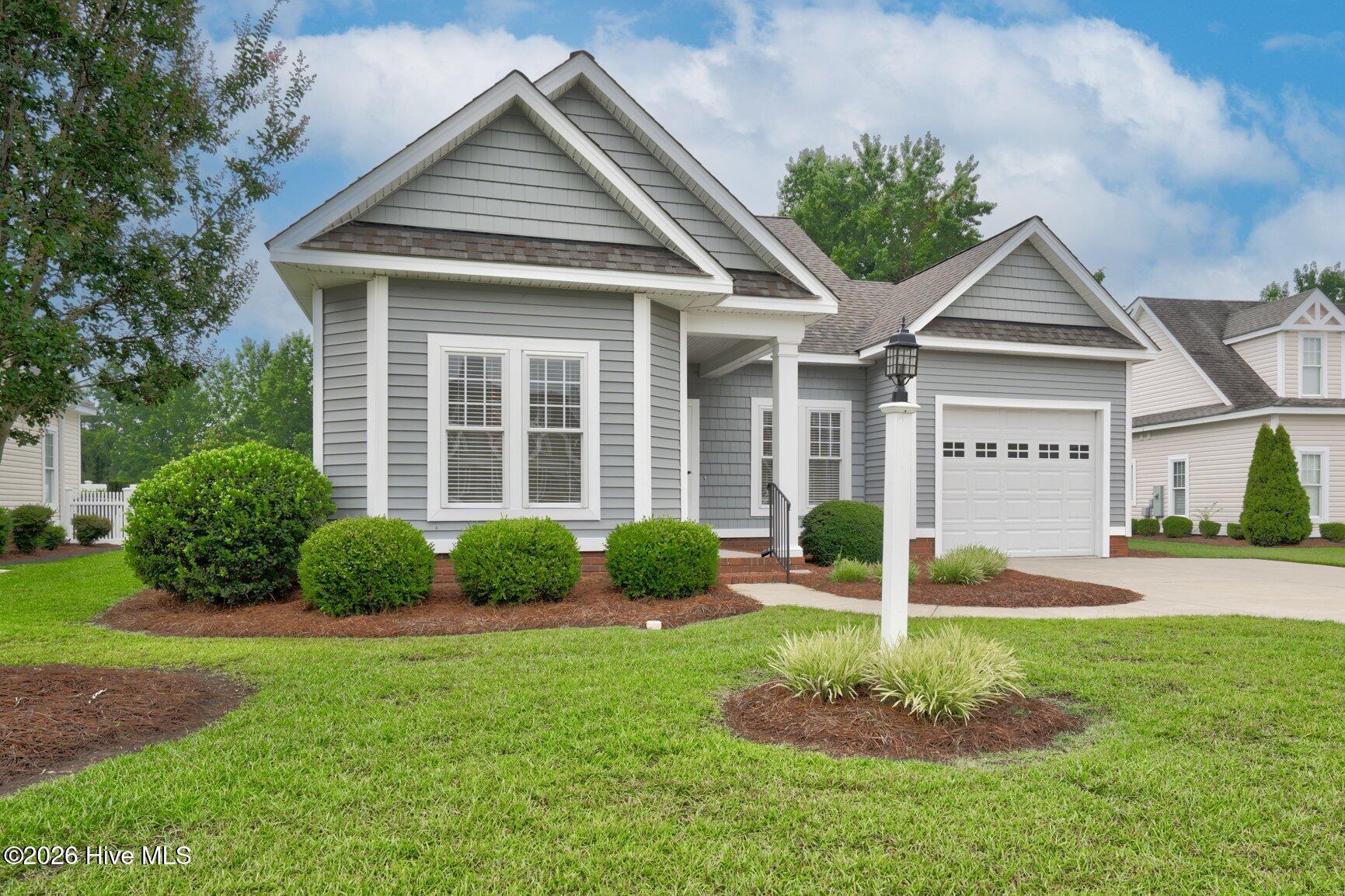 2041 Cottage Way Property Photo 2