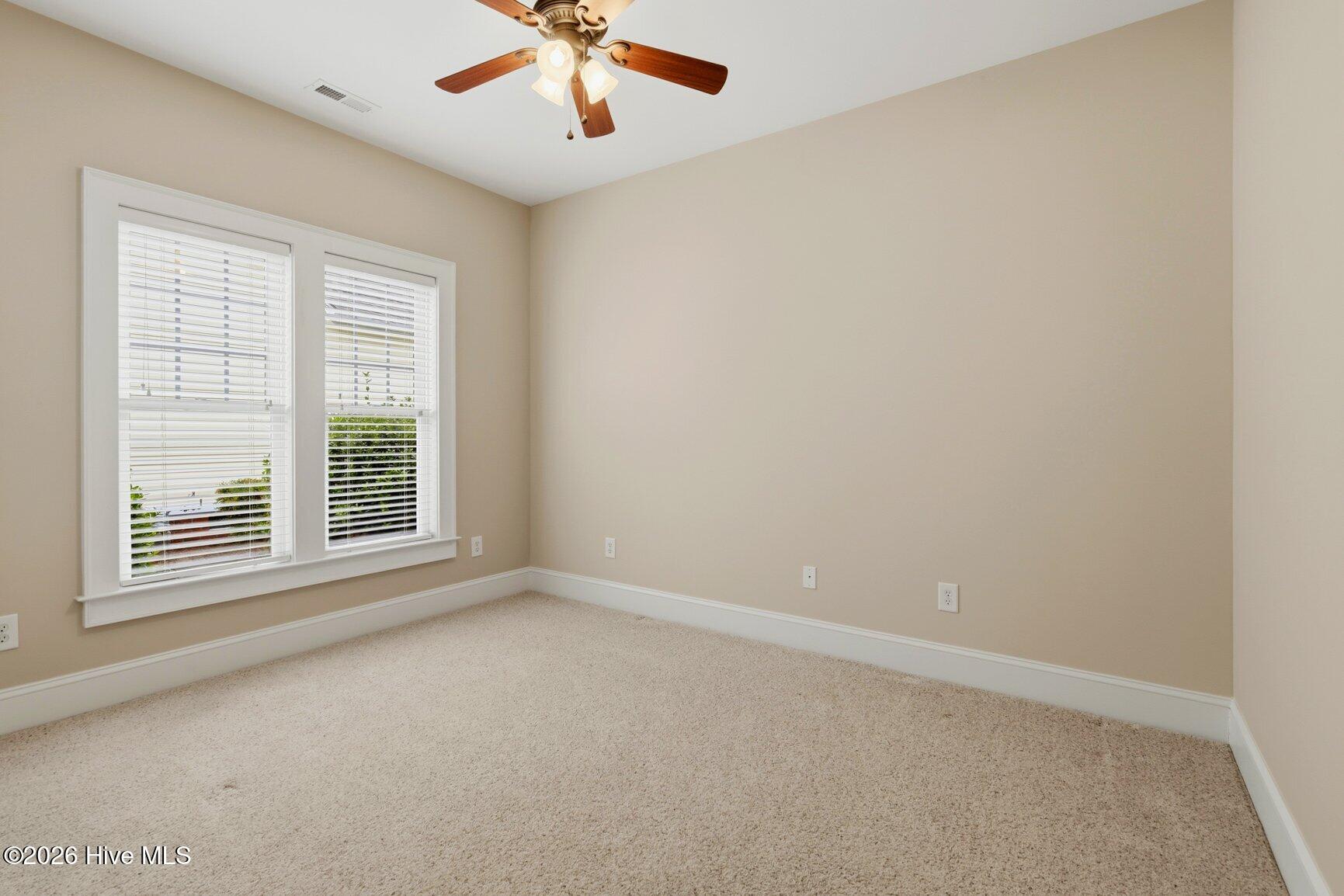 2041 Cottage Way Property Photo 22