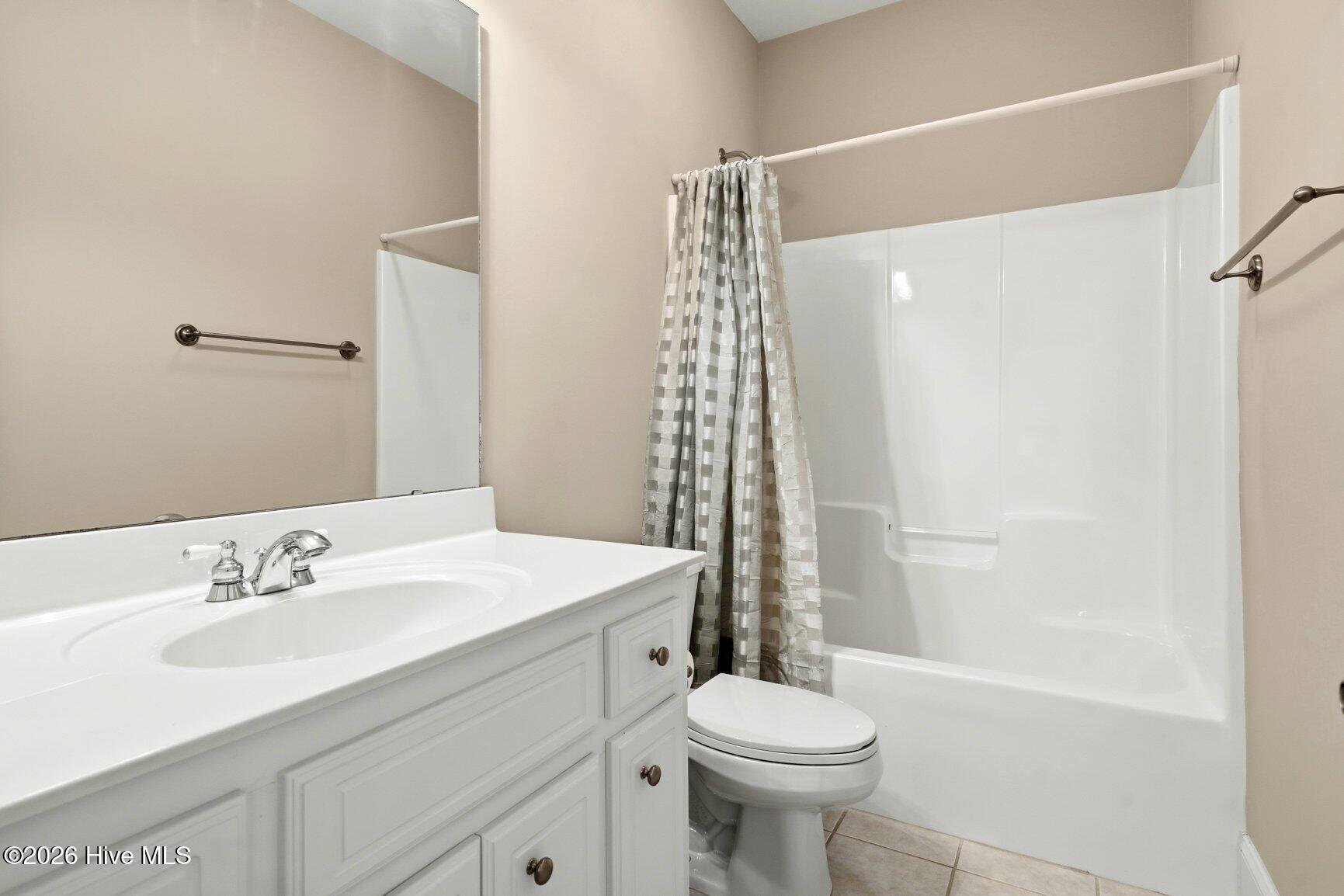 2041 Cottage Way Property Photo 24