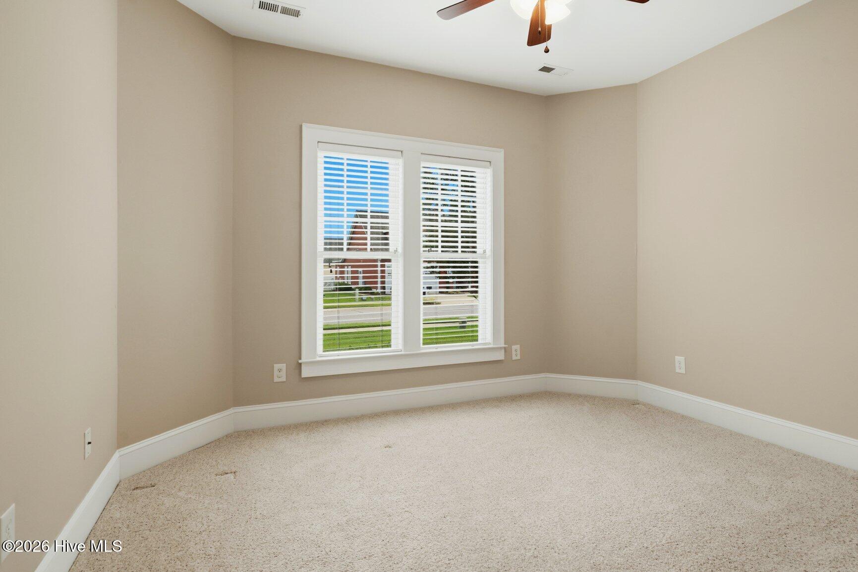 2041 Cottage Way Property Photo 25