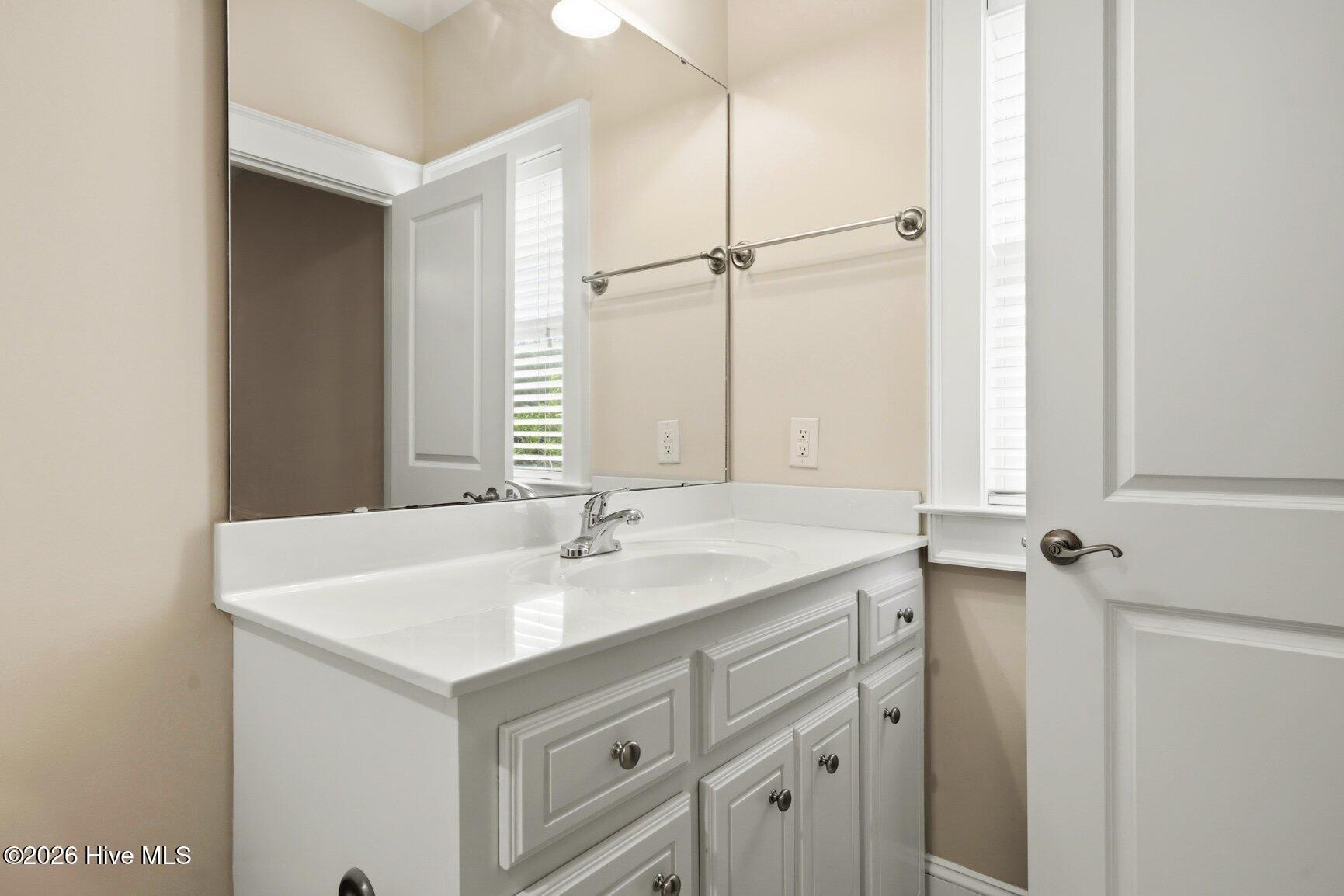 2041 Cottage Way Property Photo 31