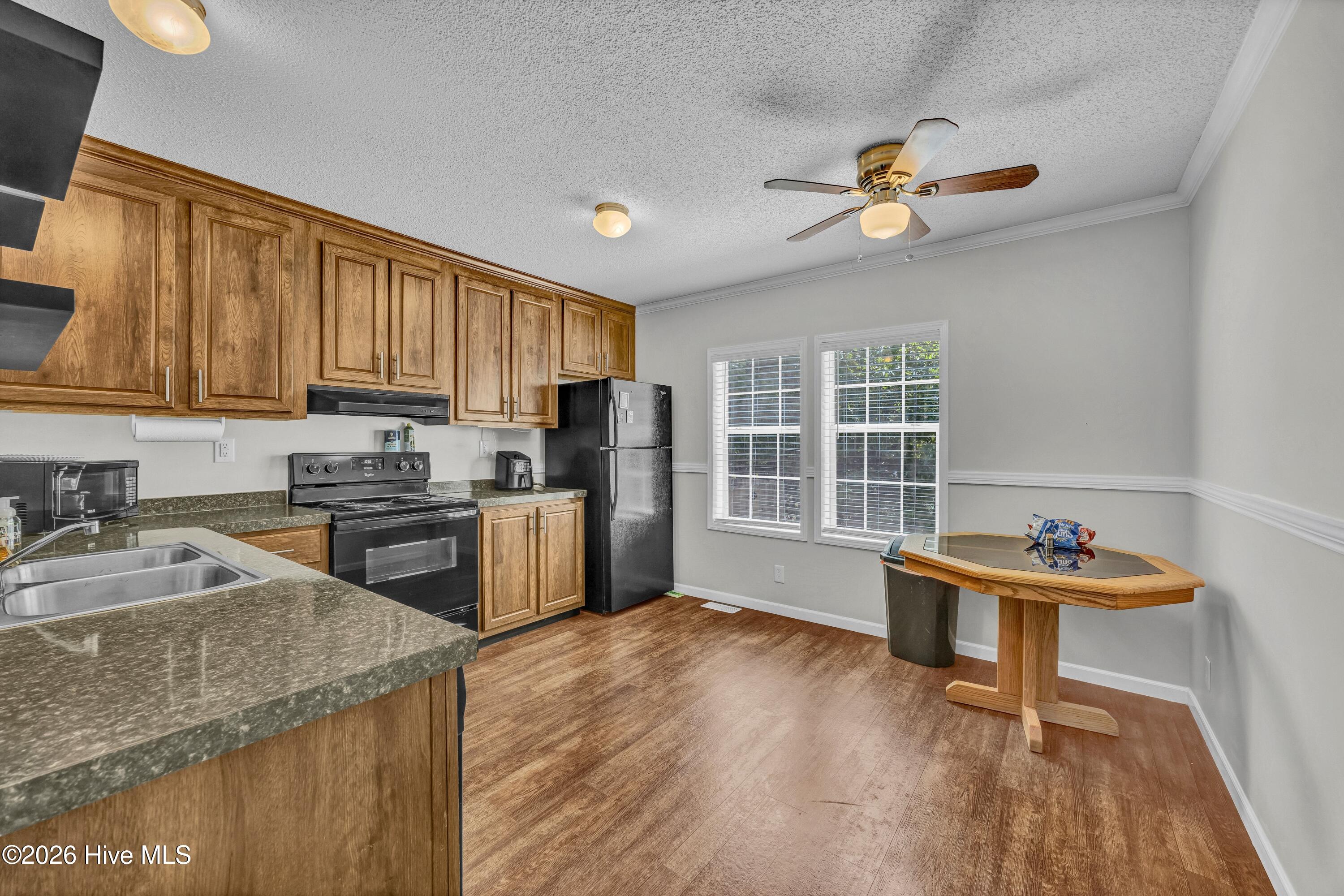 112 Gladiolus Road Property Photo 8
