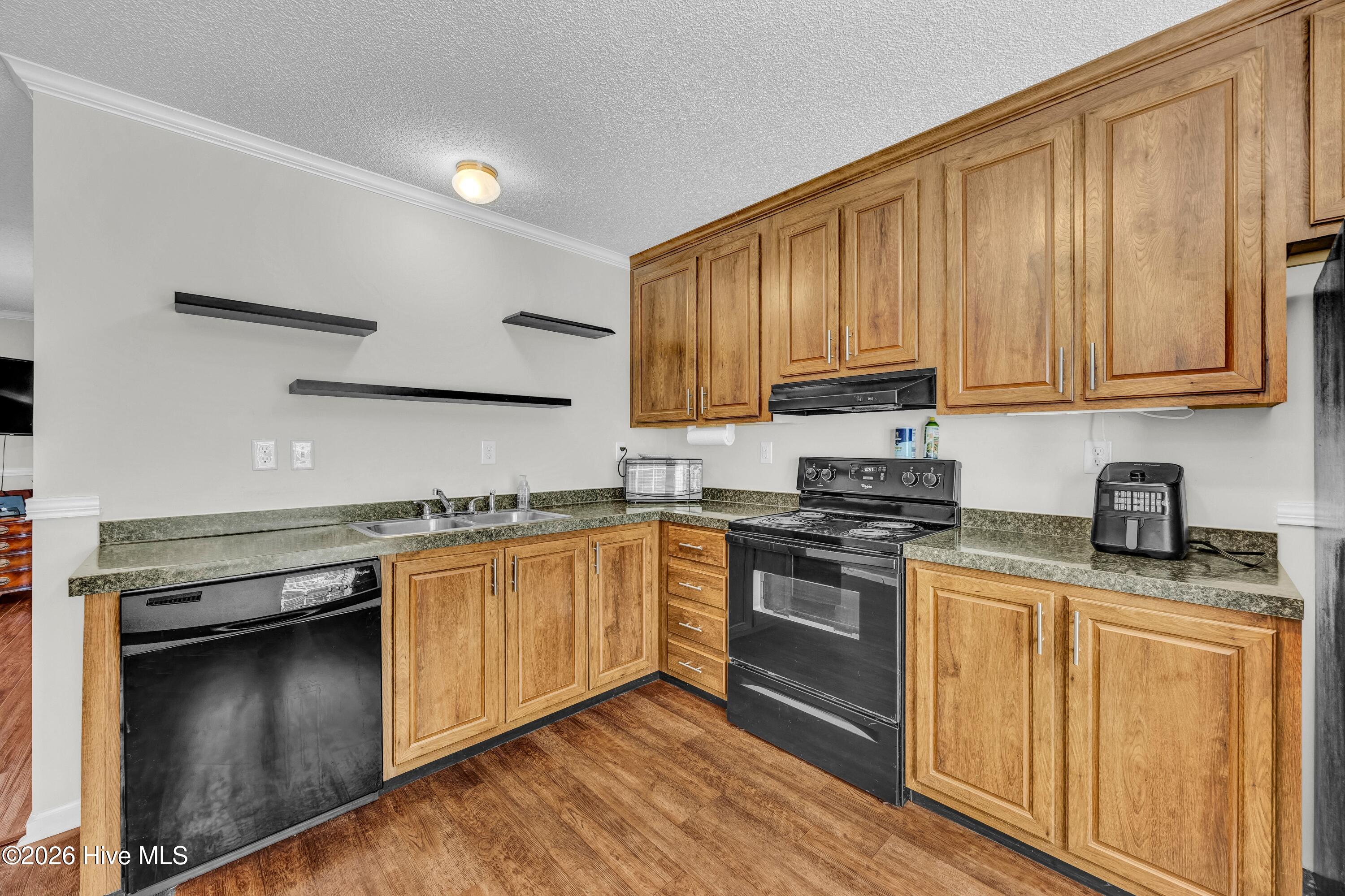 112 Gladiolus Road Property Photo 10