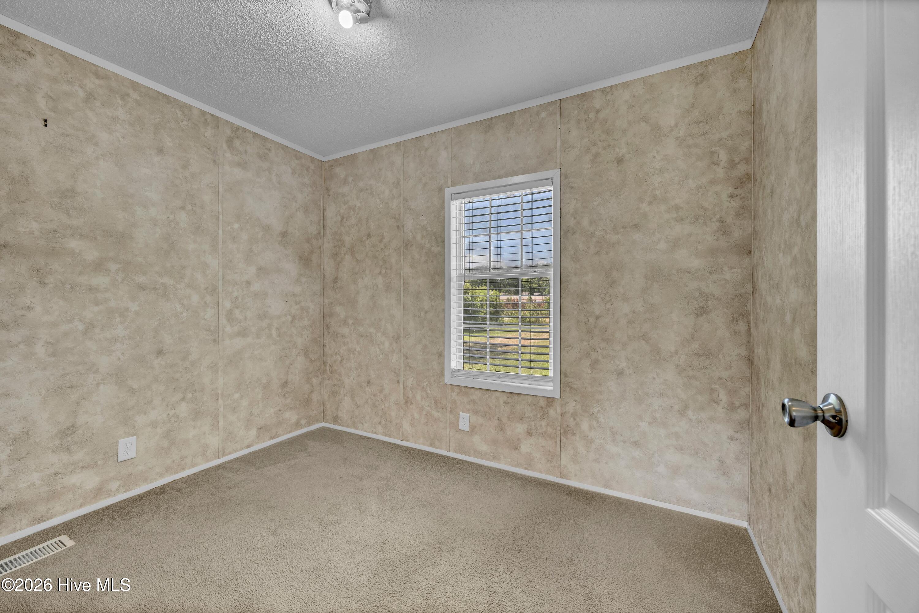 112 Gladiolus Road Property Photo 16