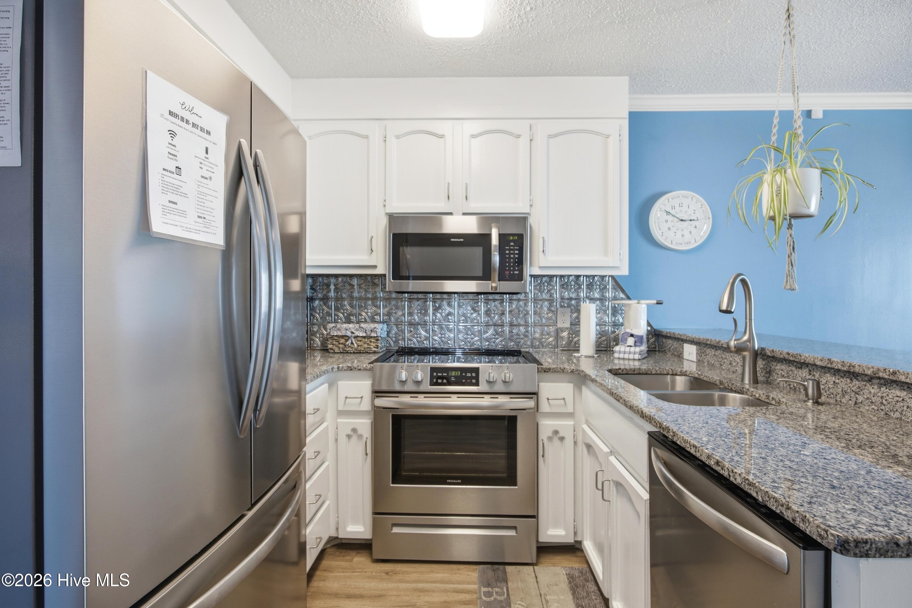 1707 Carolina Beach Avenue N Apt 1h Property Photo 12
