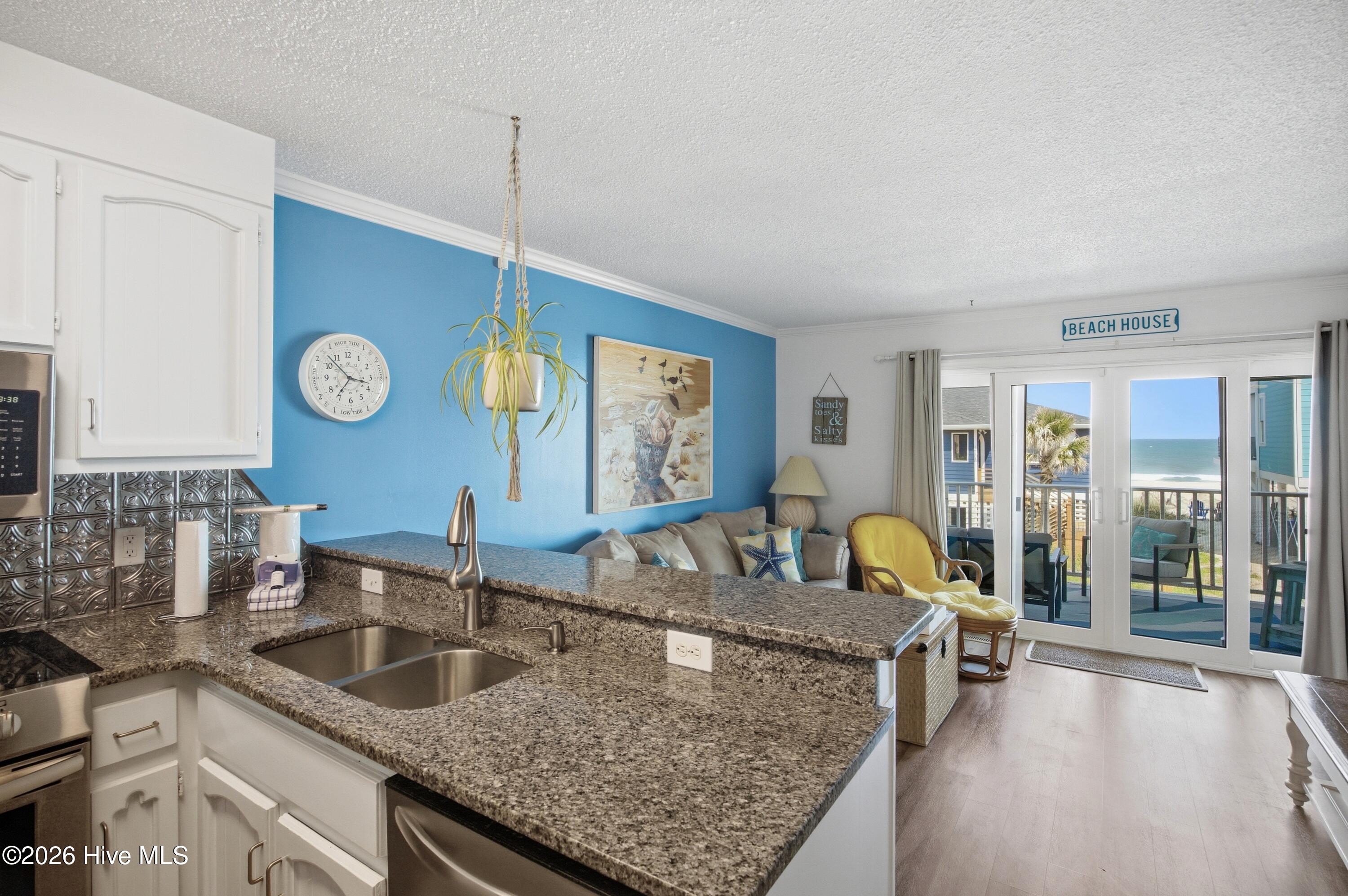 1707 Carolina Beach Avenue N Apt 1h Property Photo 16