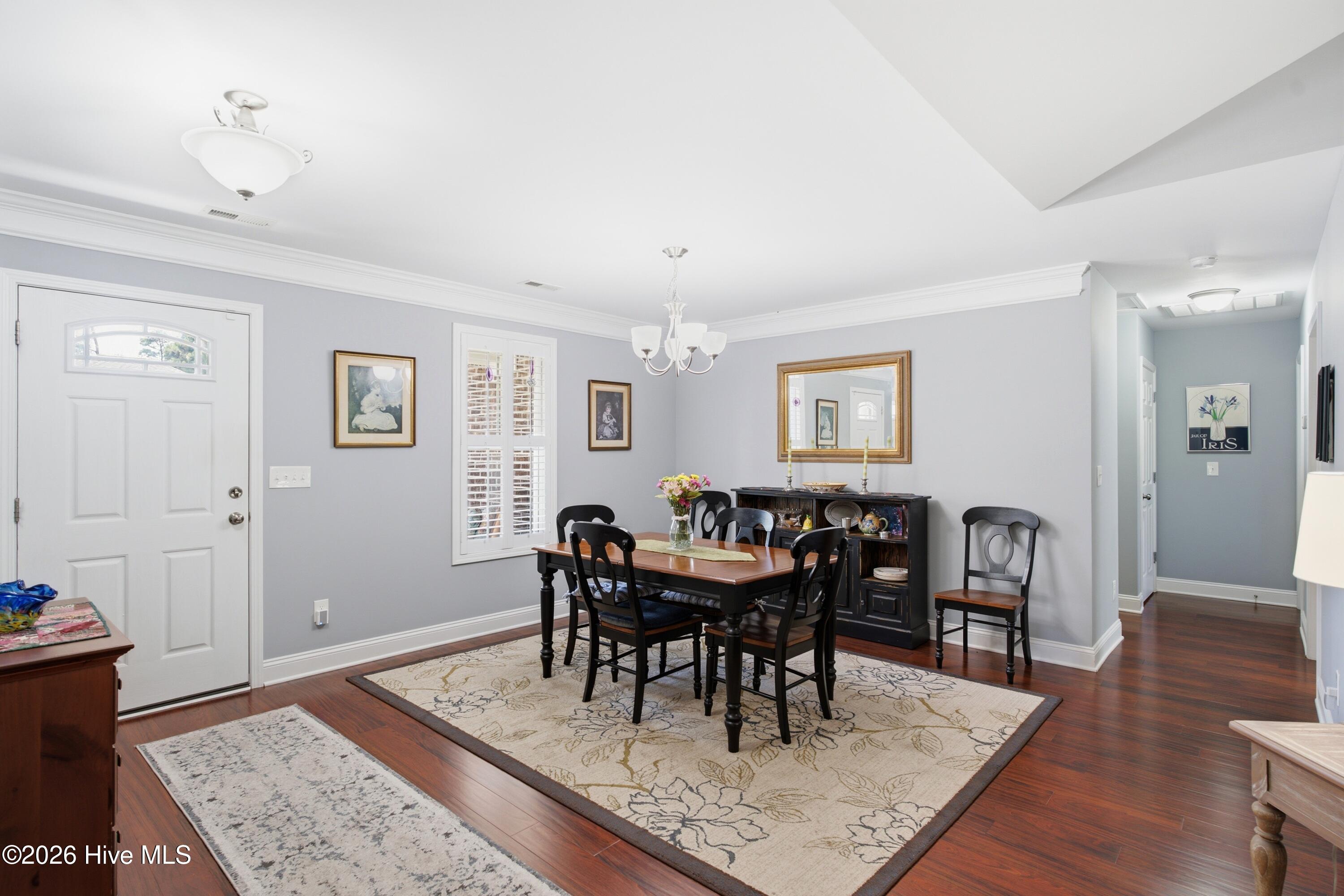 1053 Lanterns Lane Property Photo 13