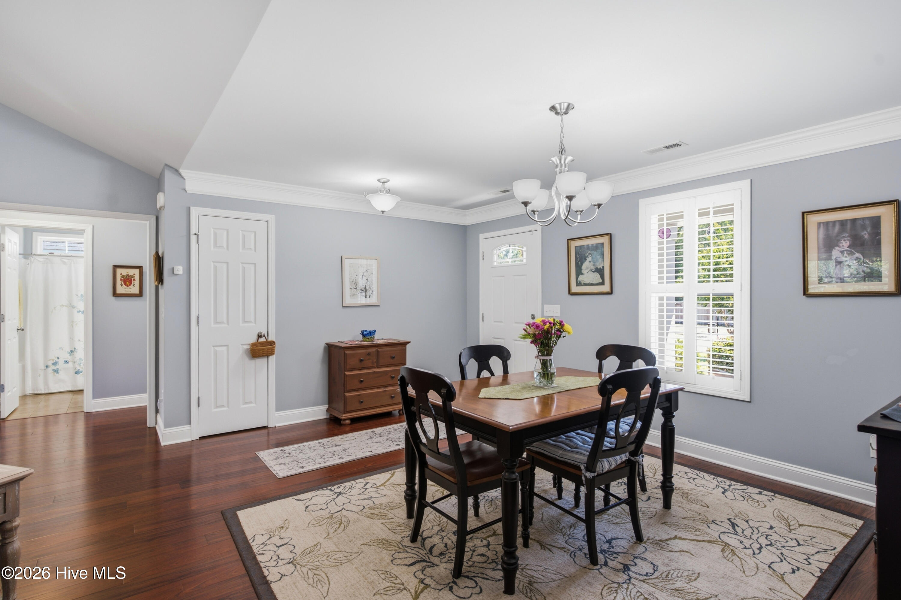 1053 Lanterns Lane Property Photo 14