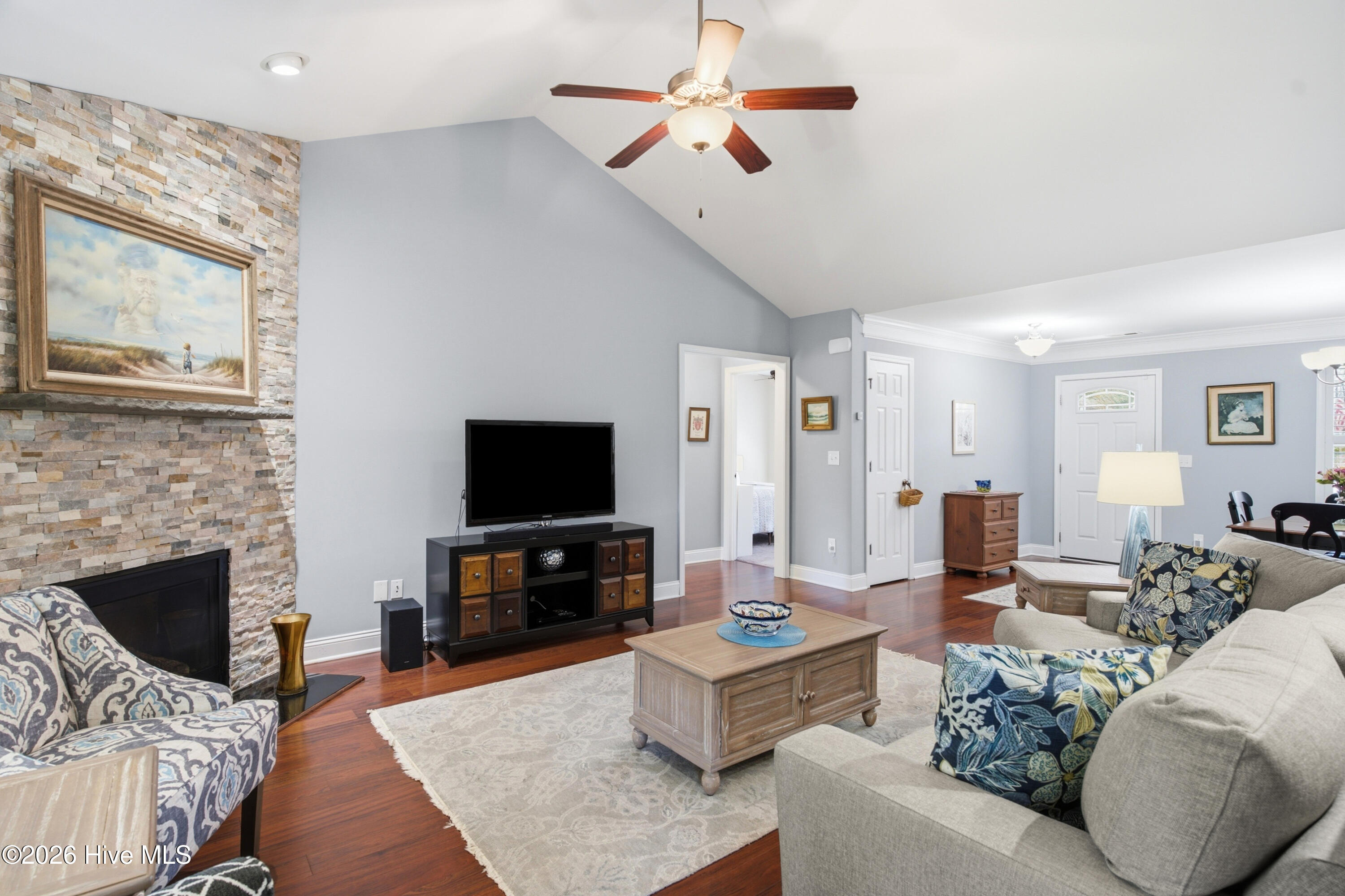 1053 Lanterns Lane Property Photo 18