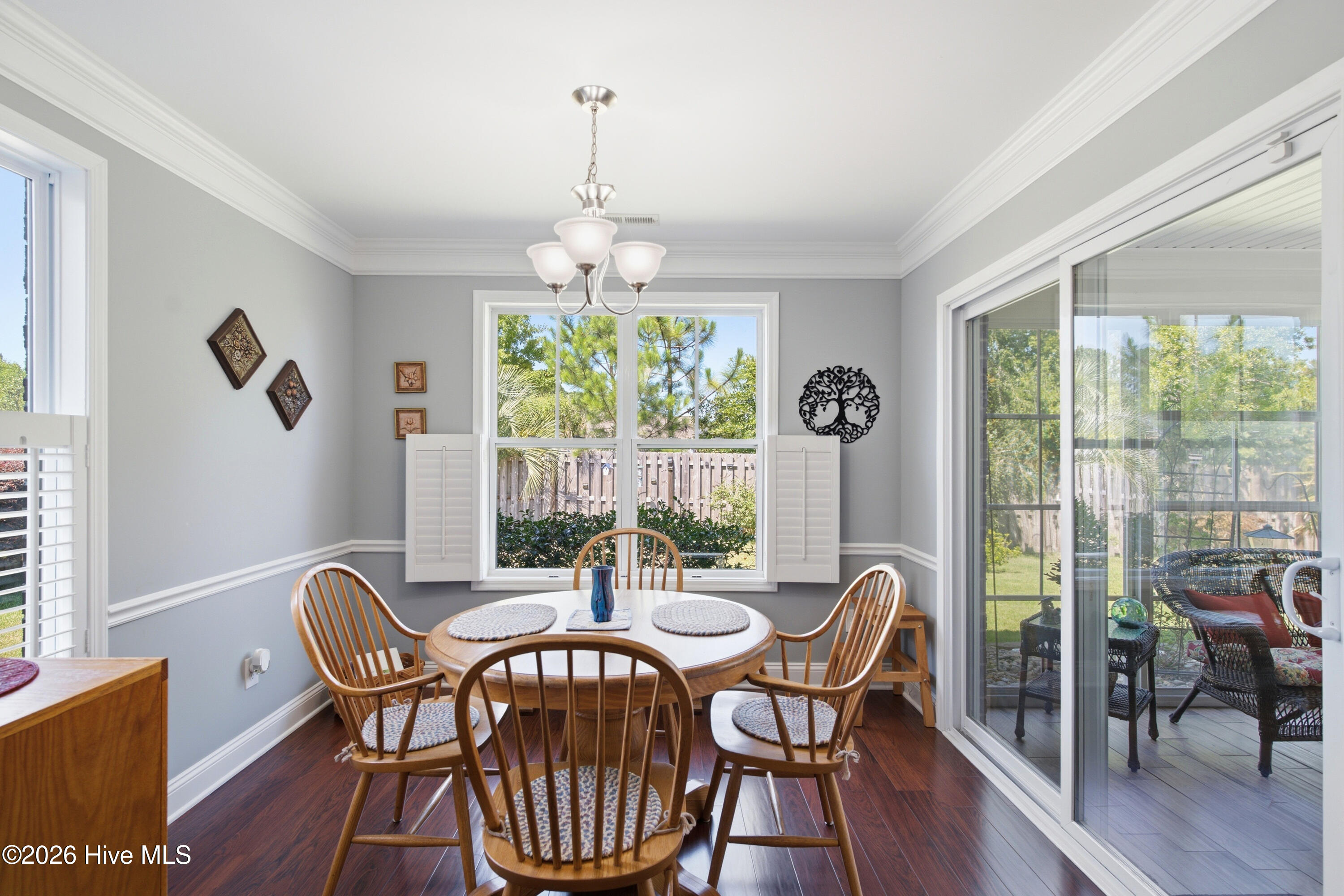 1053 Lanterns Lane Property Photo 25