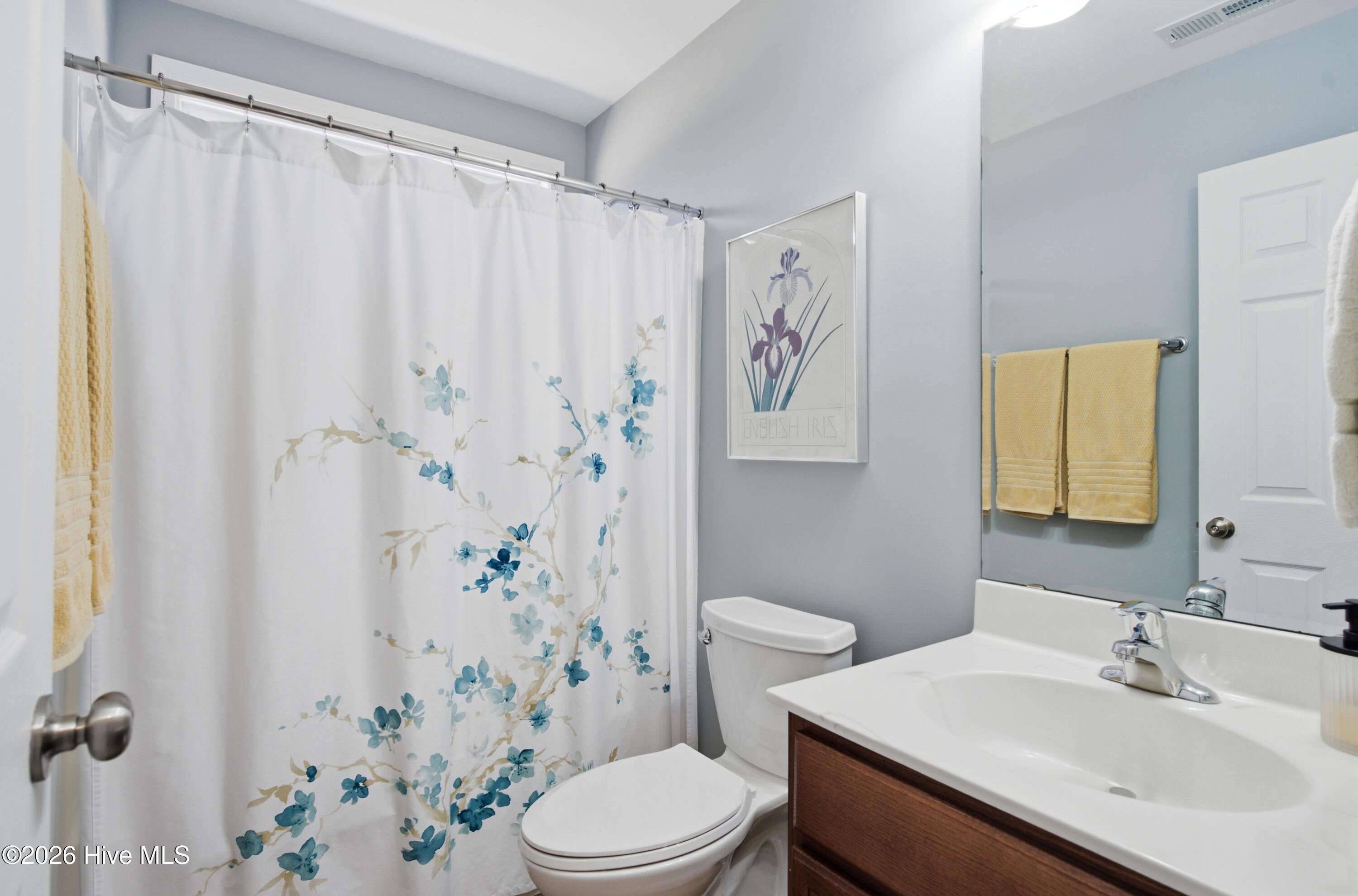 1053 Lanterns Lane Property Photo 38
