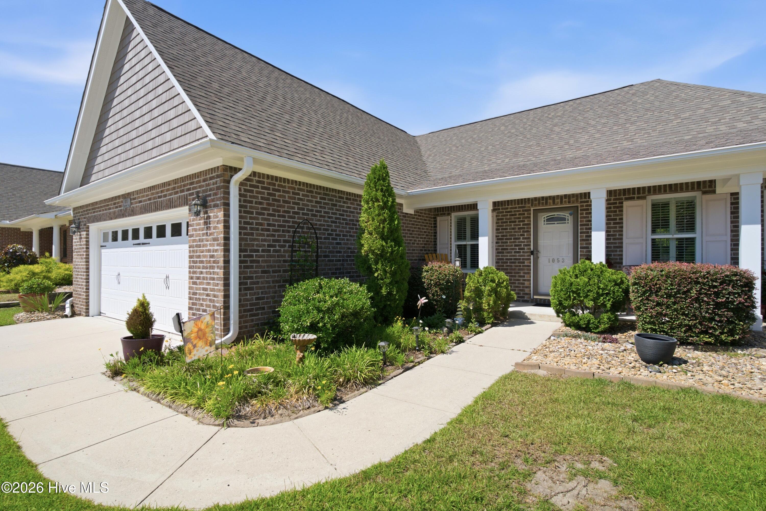 1053 Lanterns Lane Property Photo 43