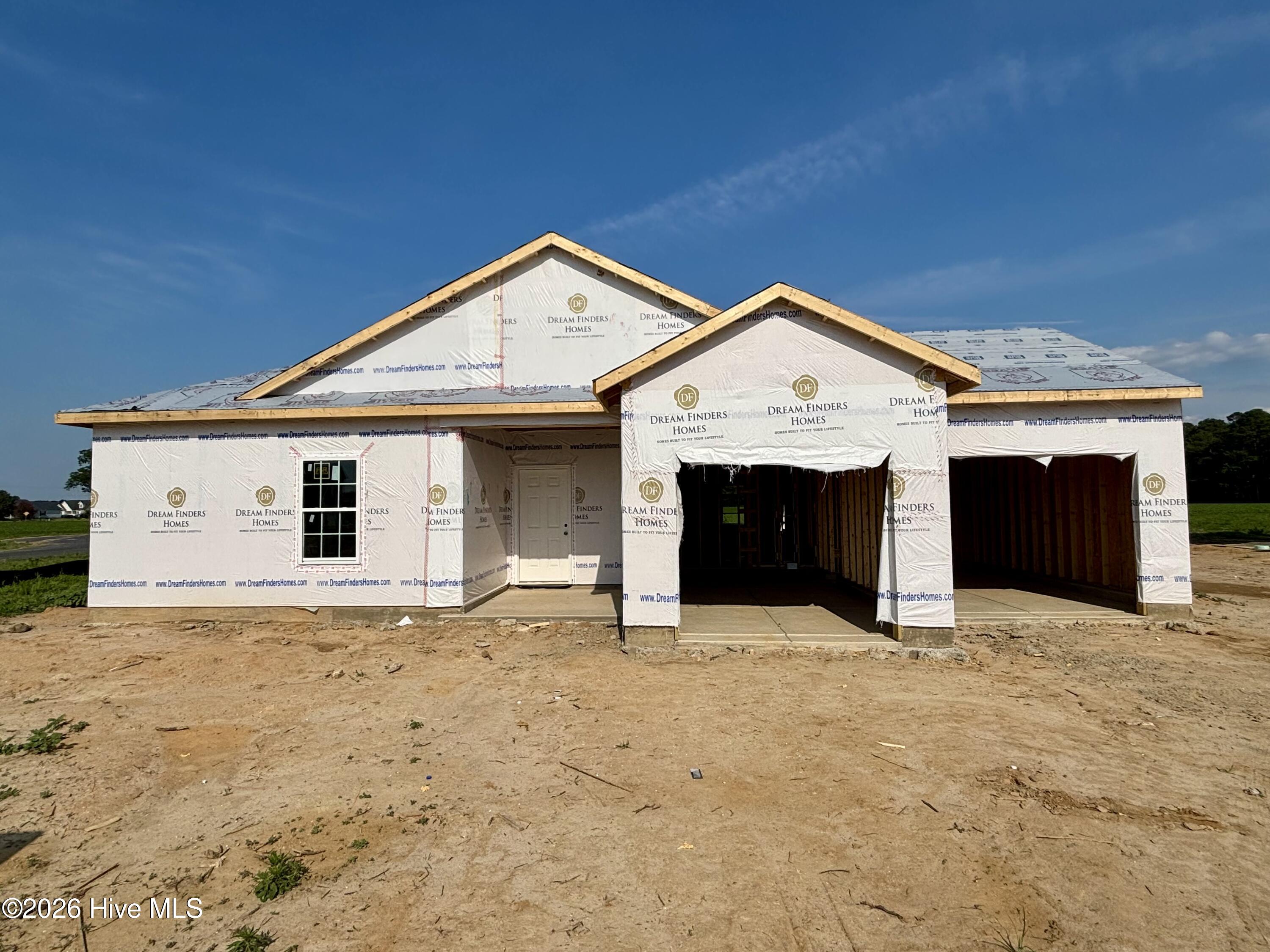 200 Piper Pointe Drive Property Photo 1