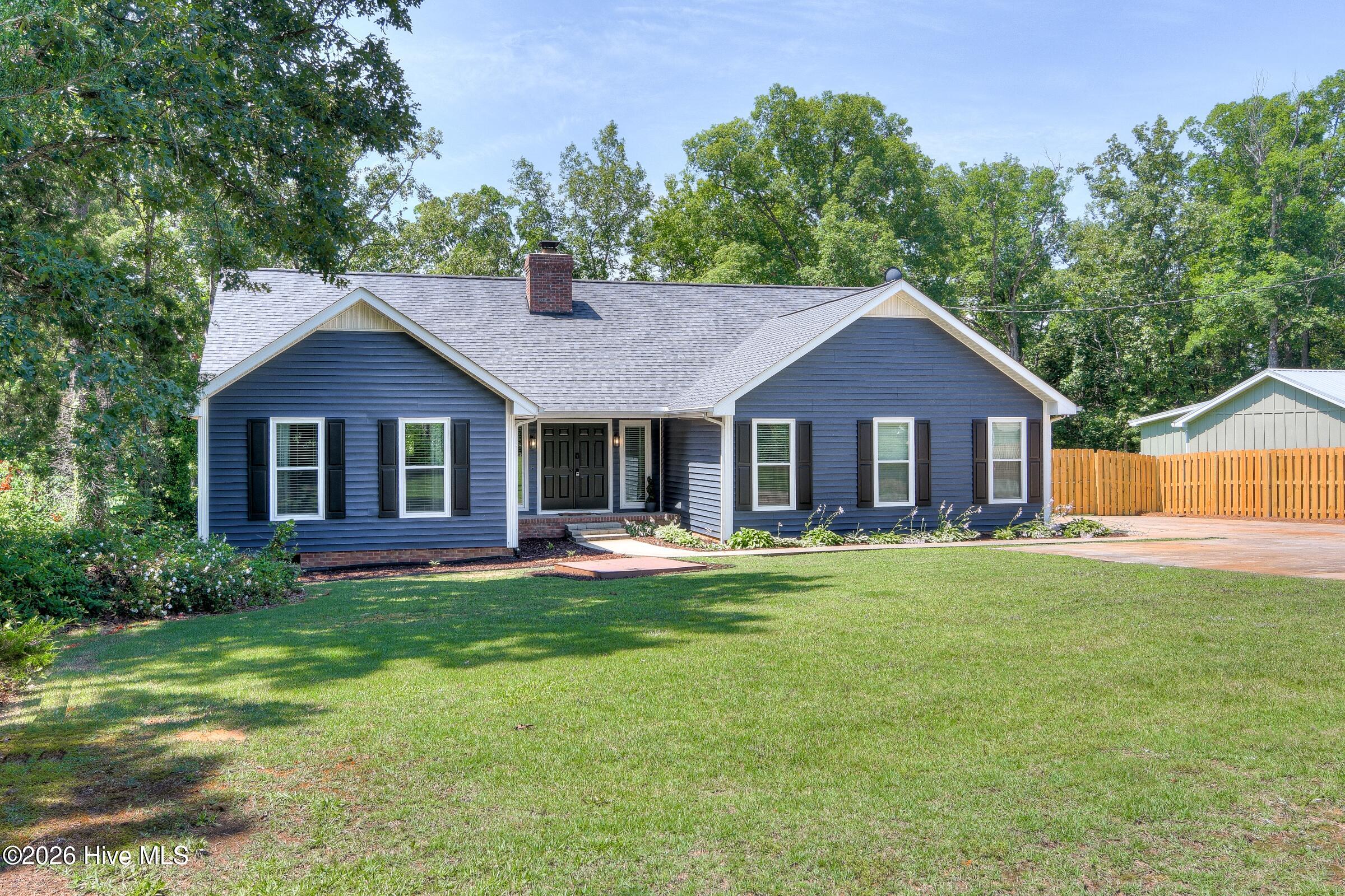 219 Jasper Road Property Photo 4