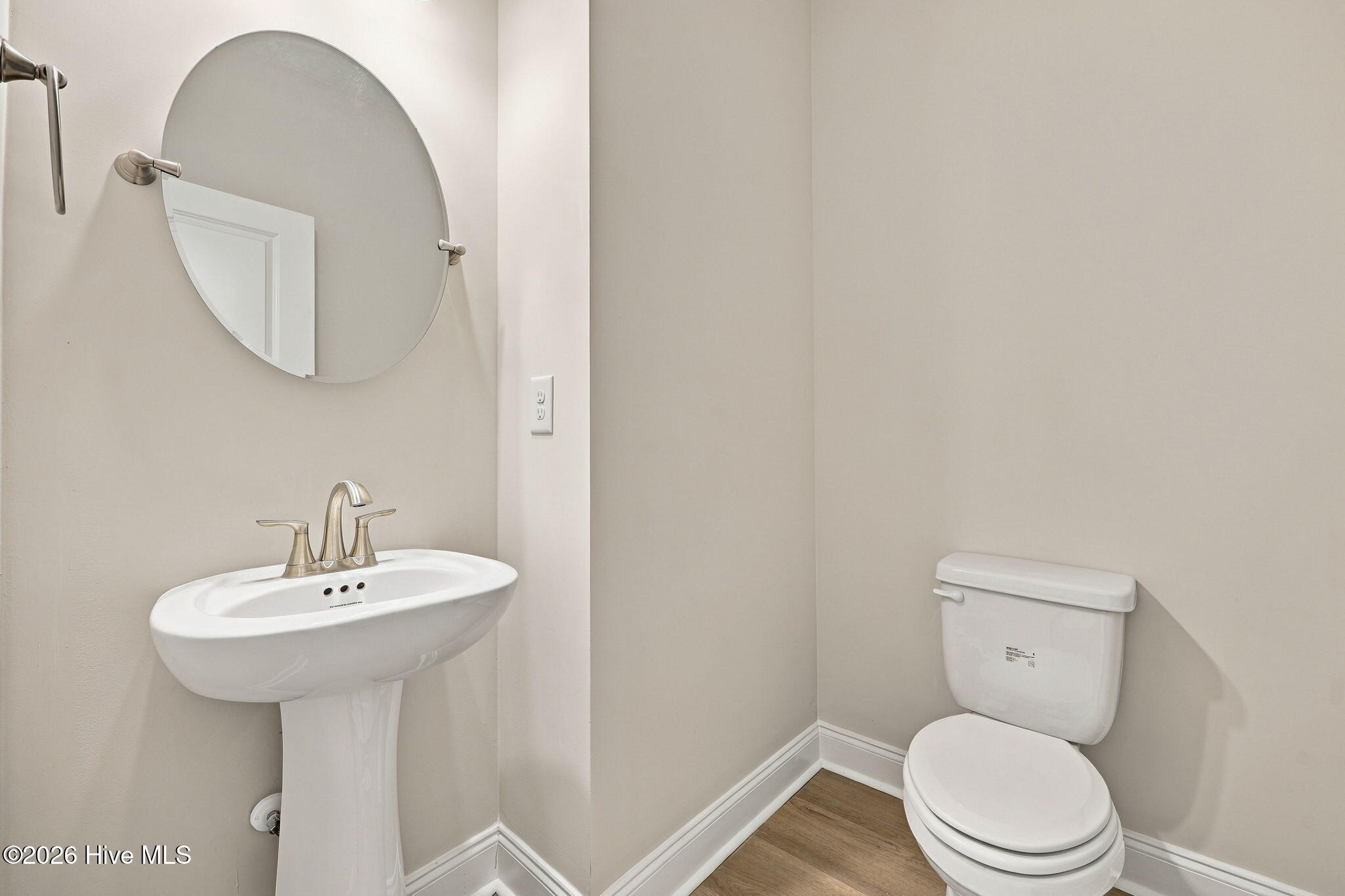 300 Provence Way B Property Photo 28