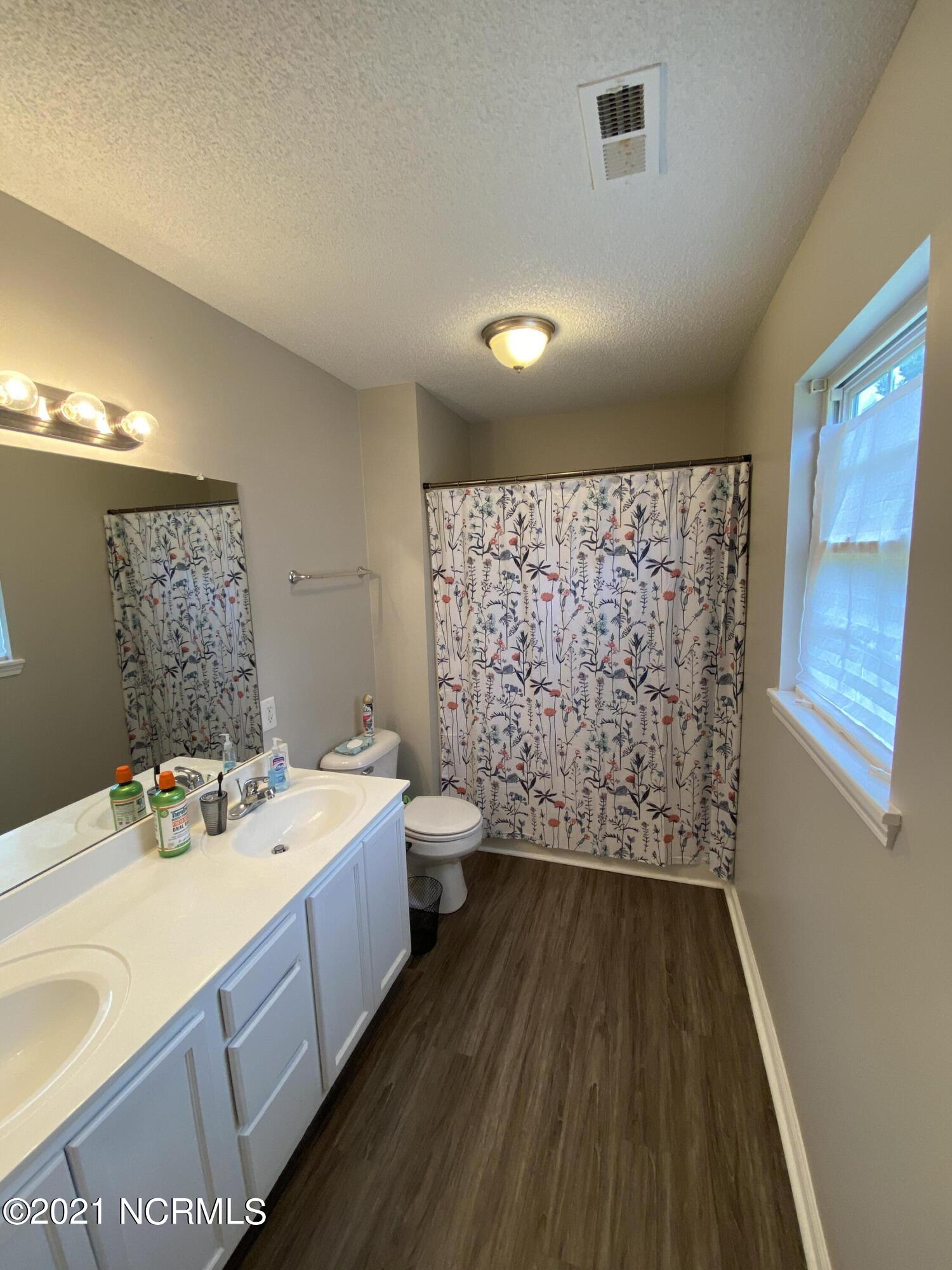 111 Howell Drive Property Photo 6