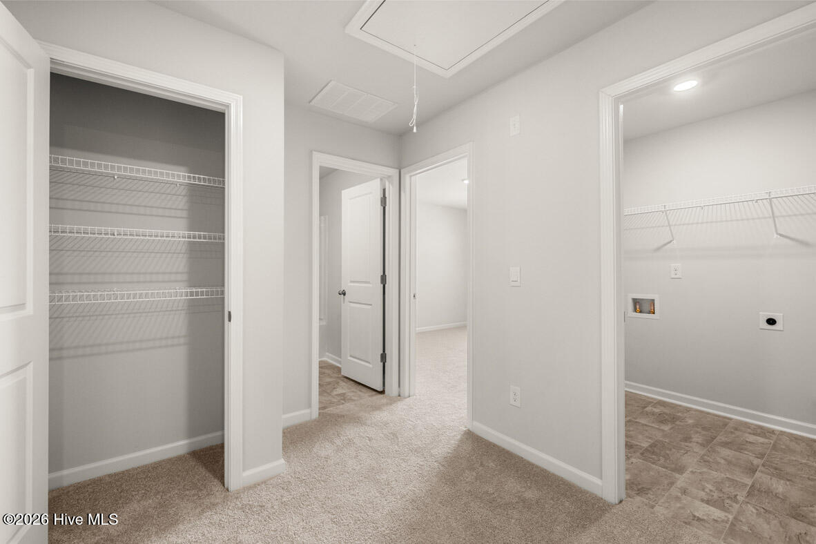 806 Dara Corners Property Photo 28