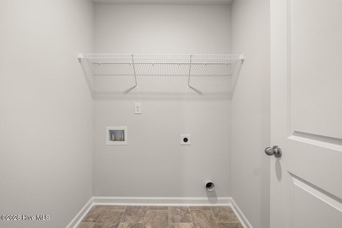 806 Dara Corners Property Photo 29