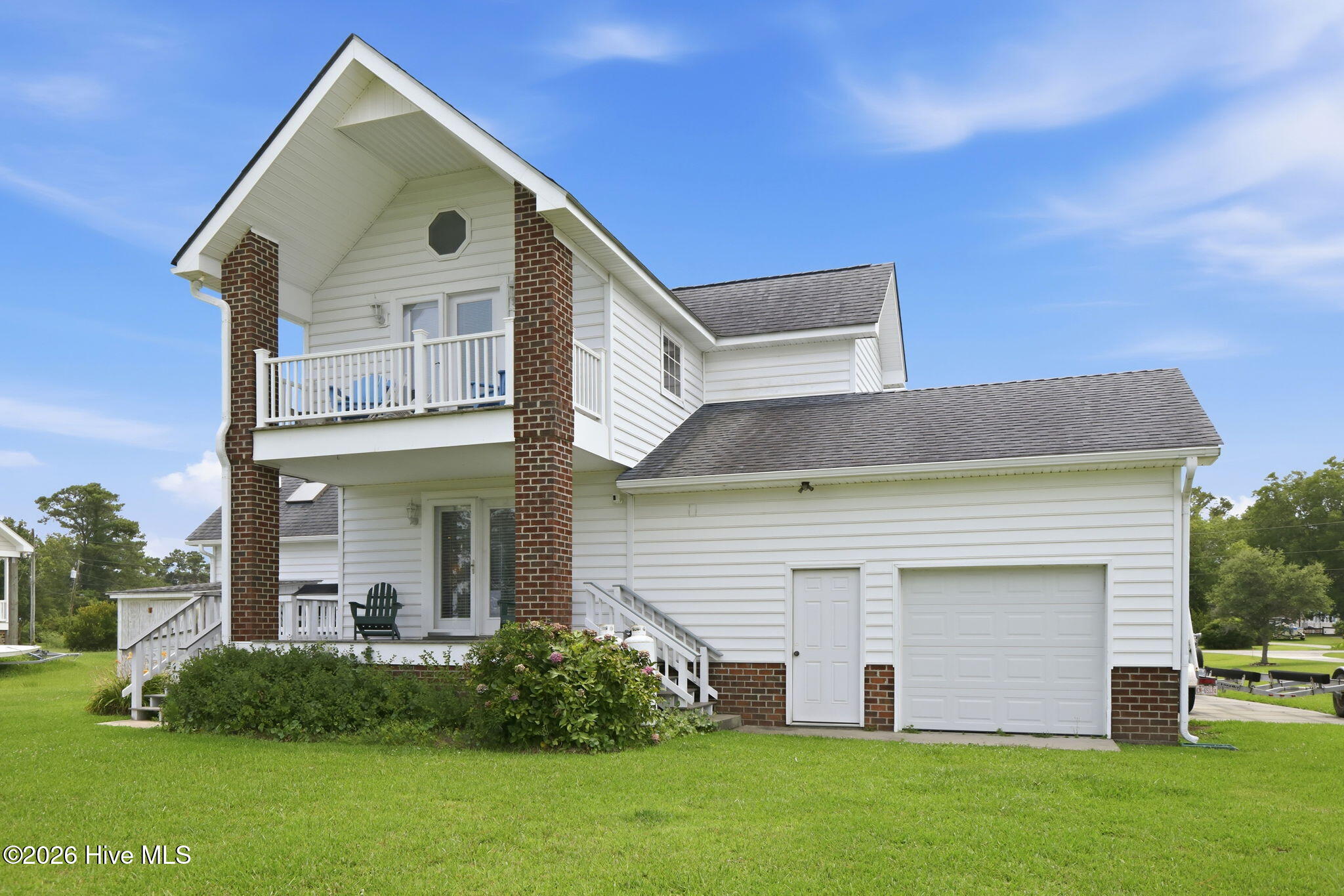 166 Wallace Road Property Photo 2