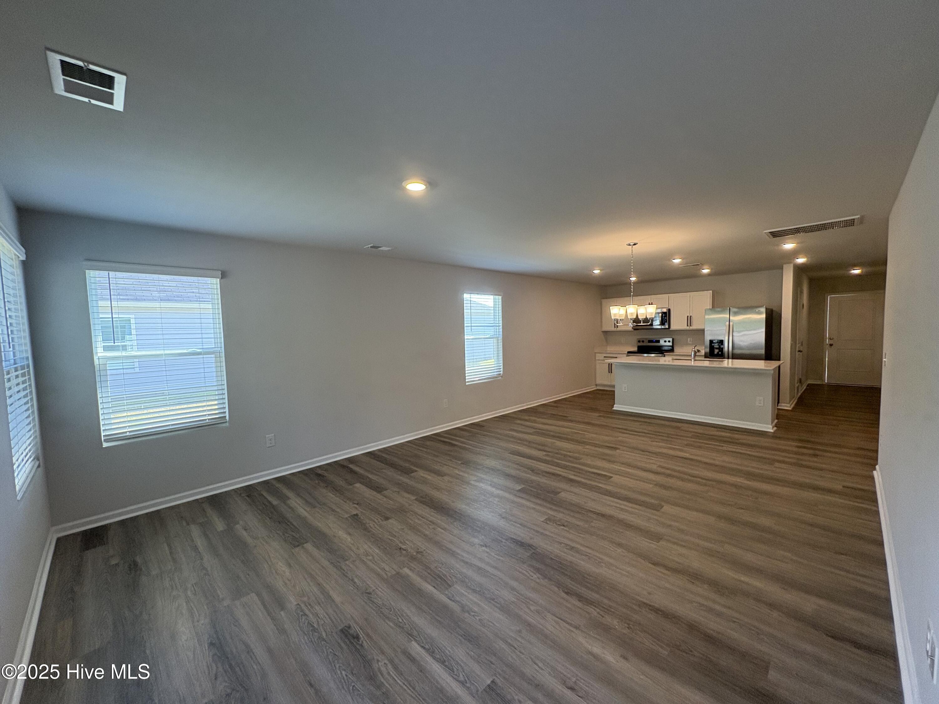 4826 Abbington Oaks Way Se Property Photo 4