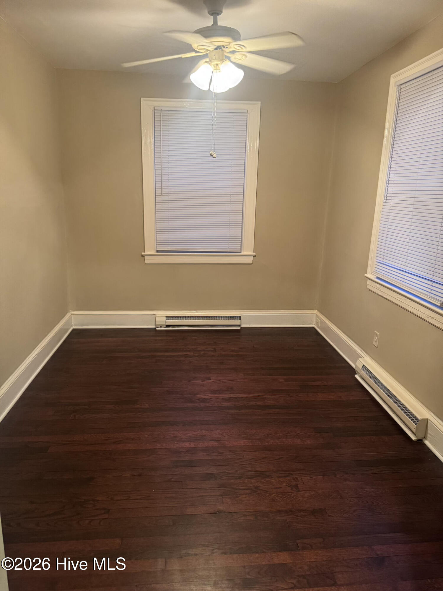217 W Jackson Street Property Photo 6