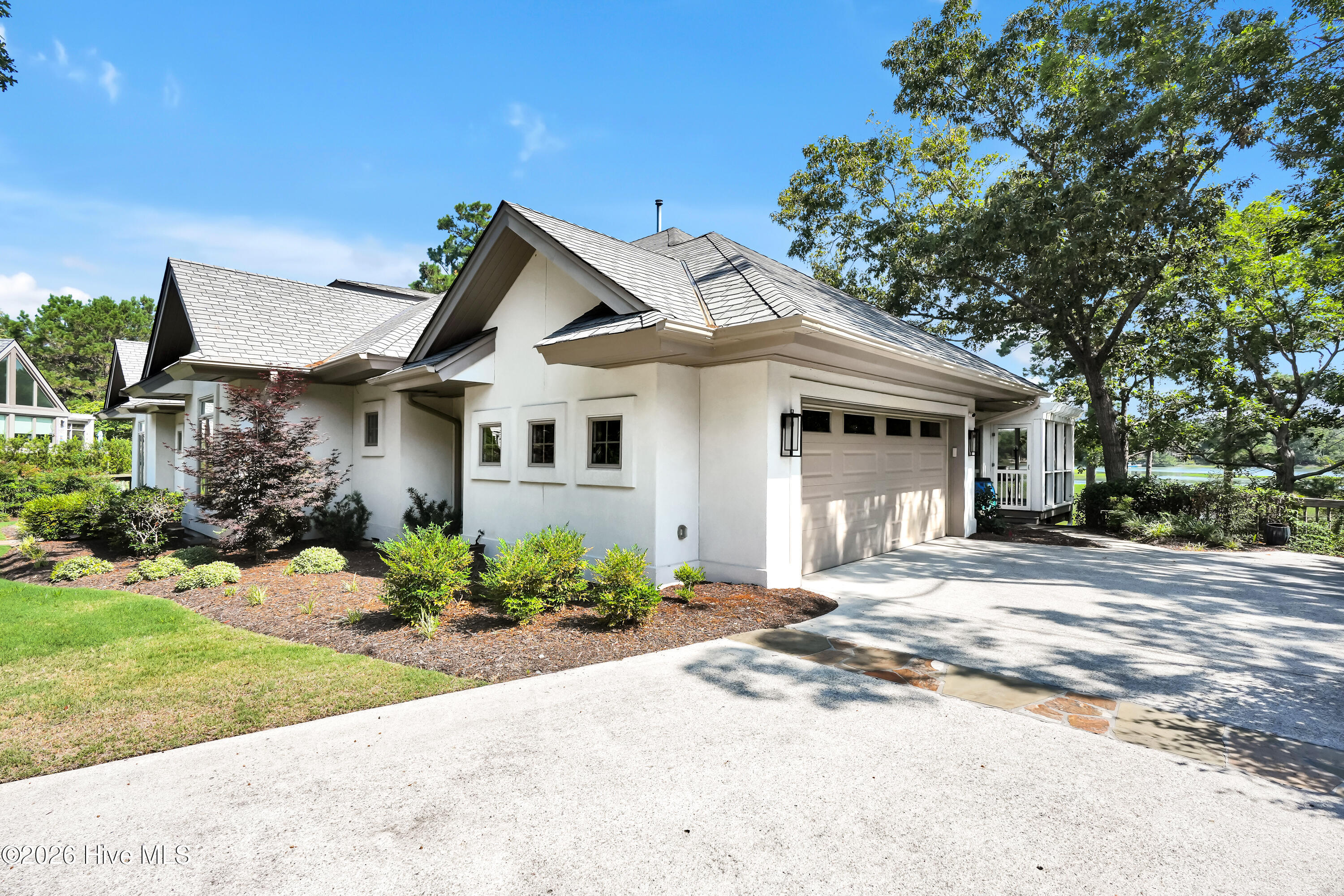 801 Oyster Landing Property Photo 6