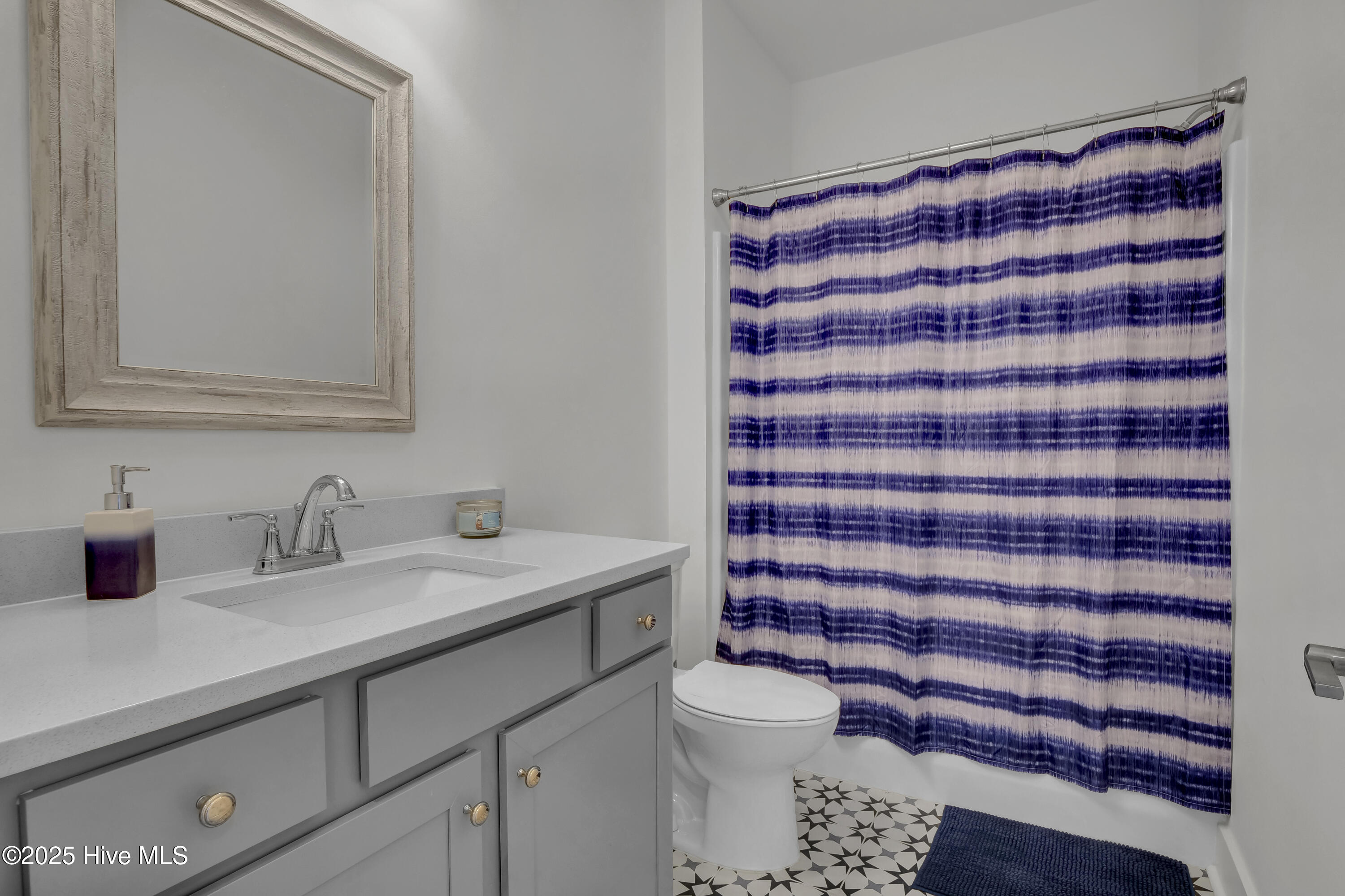 812 Edgerton Drive Property Photo 18