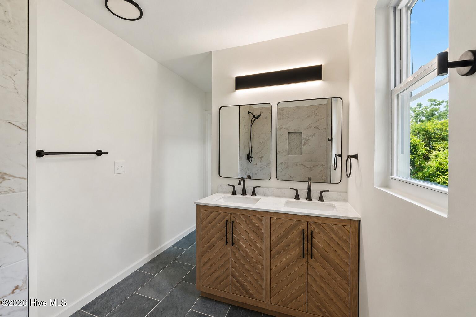 1828 Courtney Drive Property Photo 33
