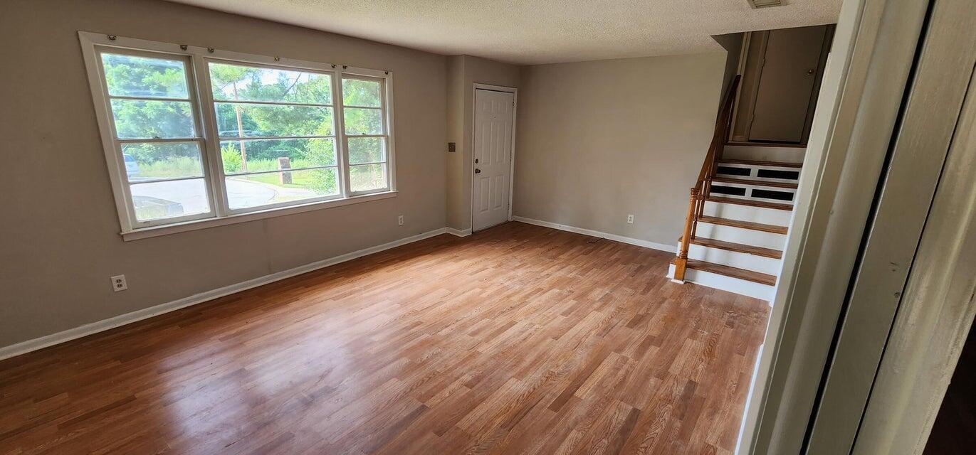3106 Truxton Road Property Photo 4