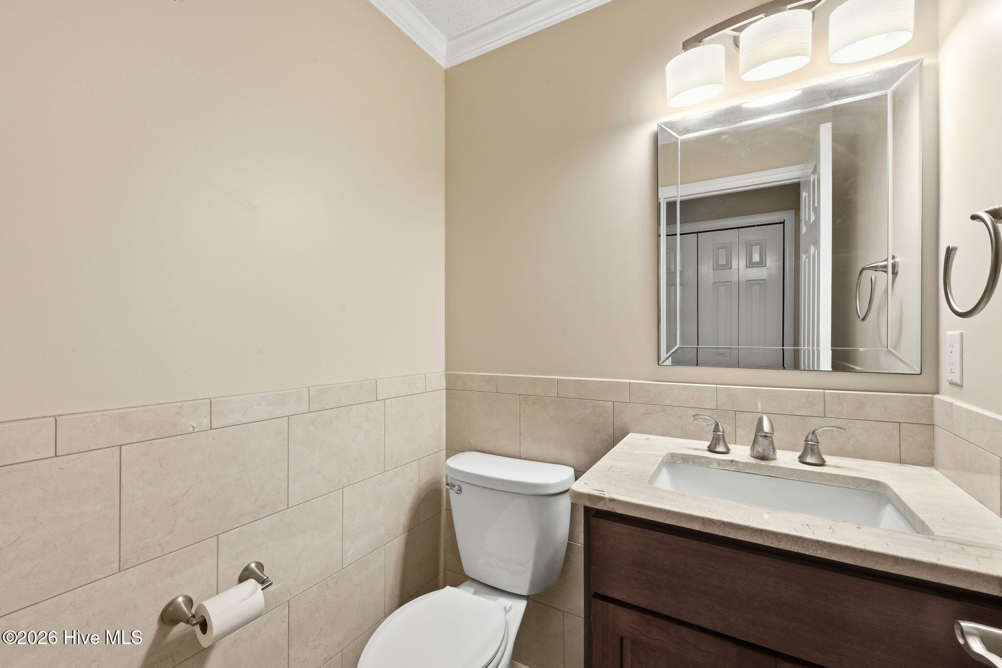 437 Foxhunt Lane Property Photo 16