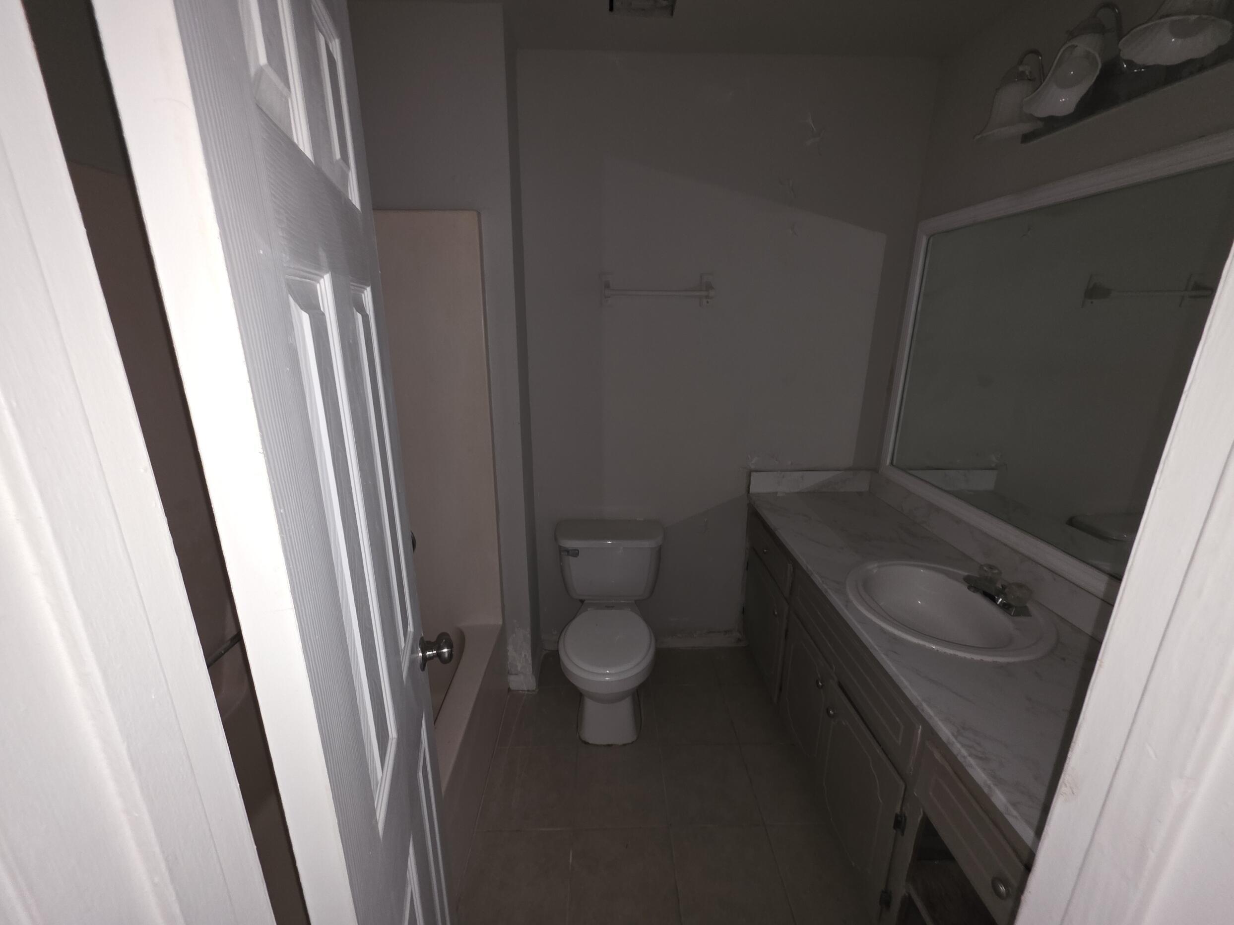 3008 Mistletoe Avenue Property Photo 7