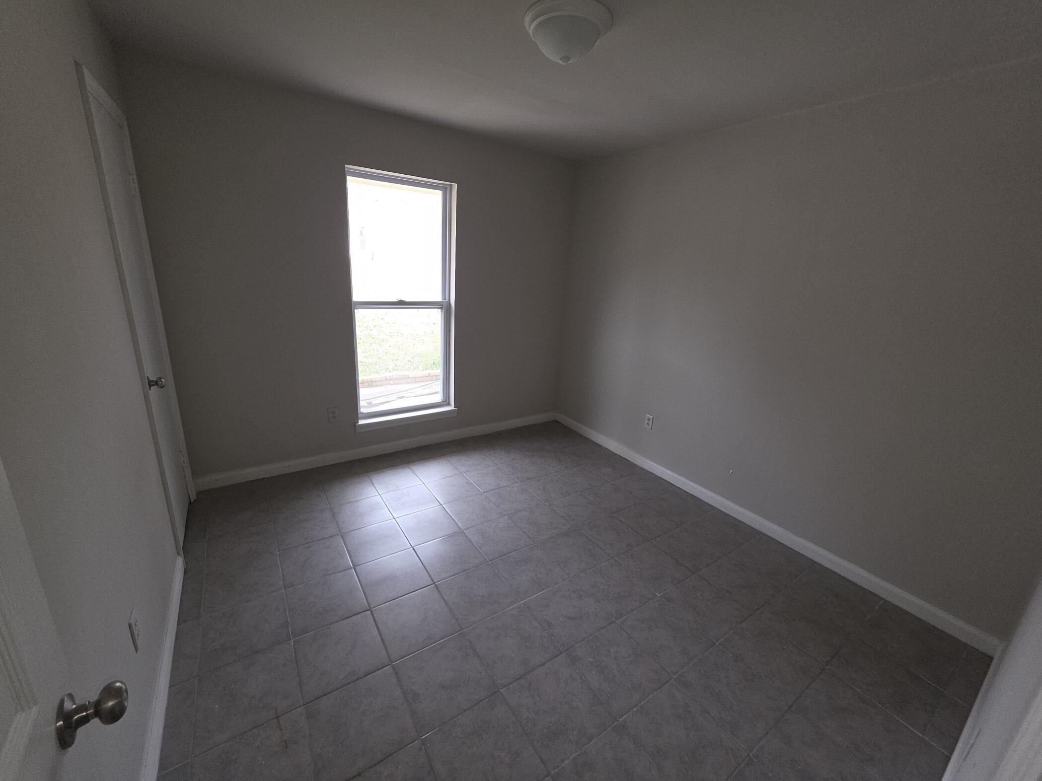 3008 Mistletoe Avenue Property Photo 10