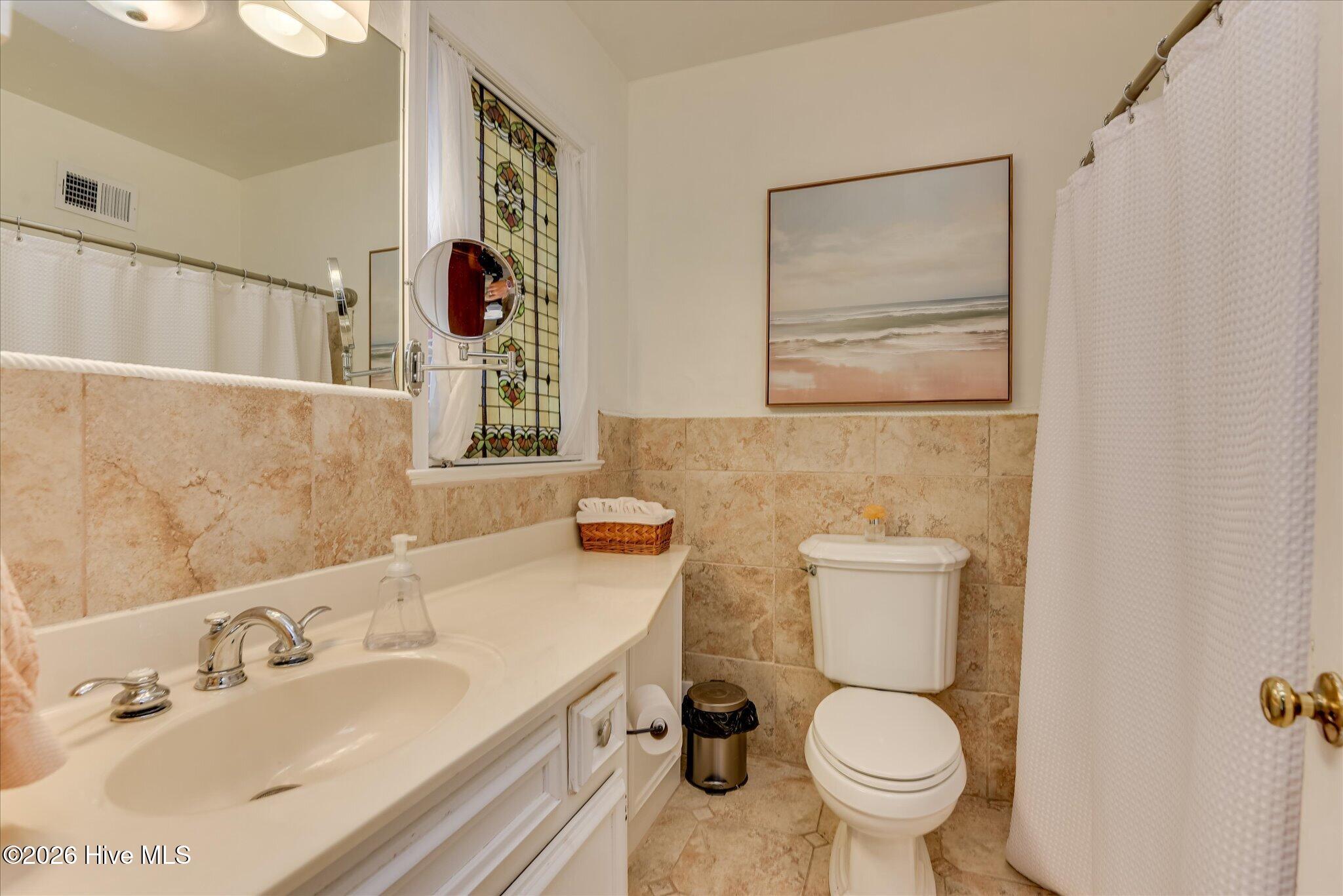 708 Oberlin Road Property Photo 33