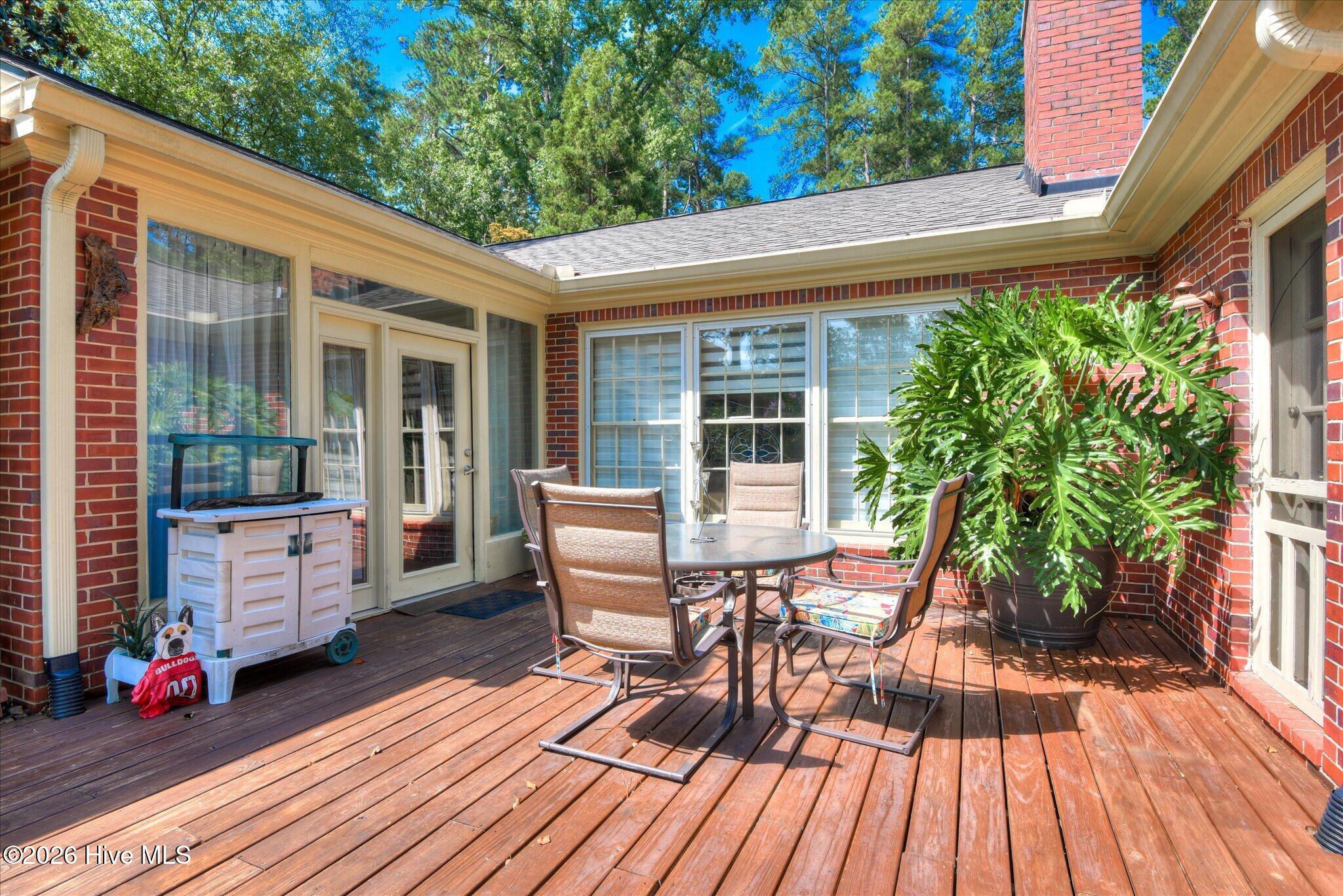 708 Oberlin Road Property Photo 41