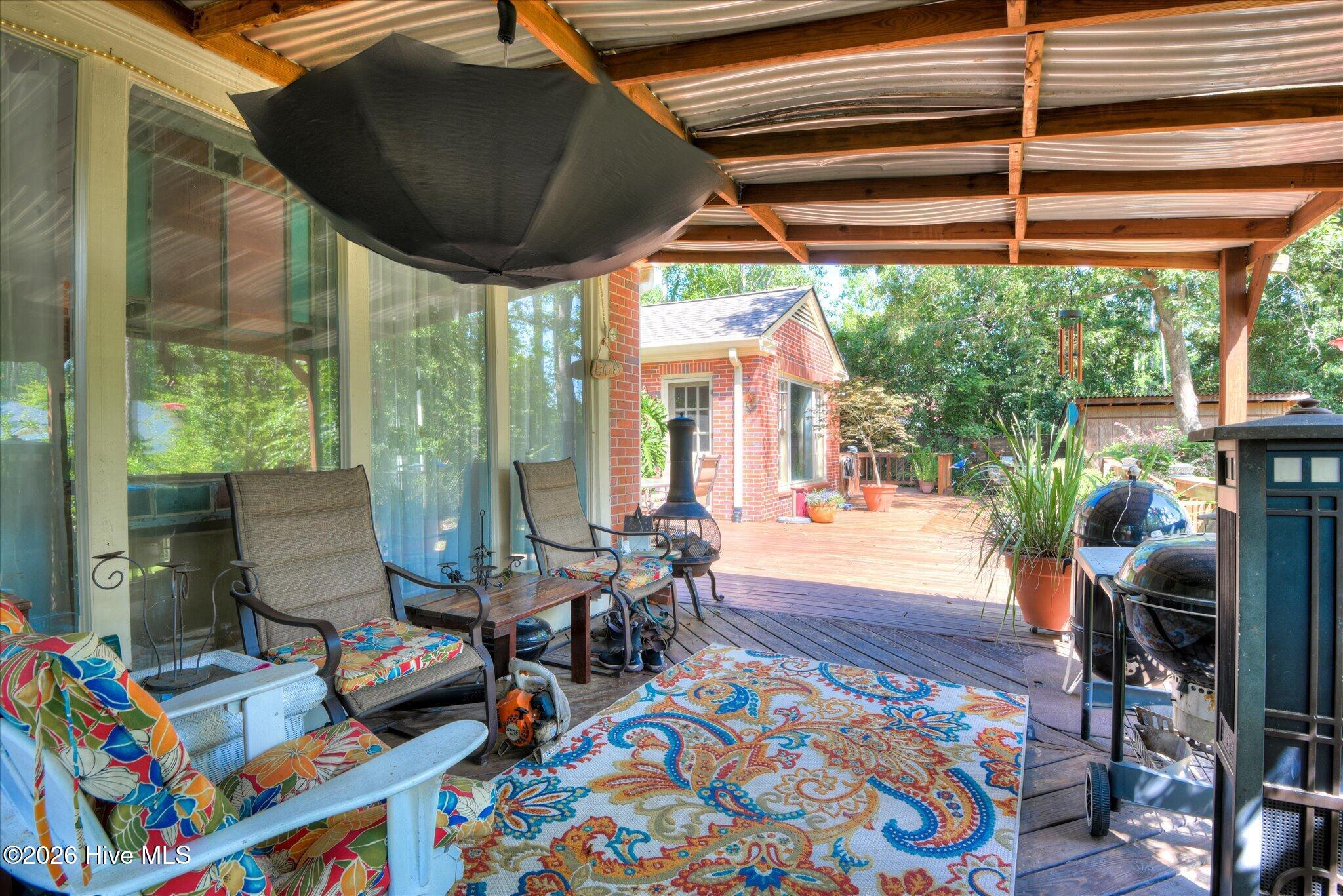 708 Oberlin Road Property Photo 43