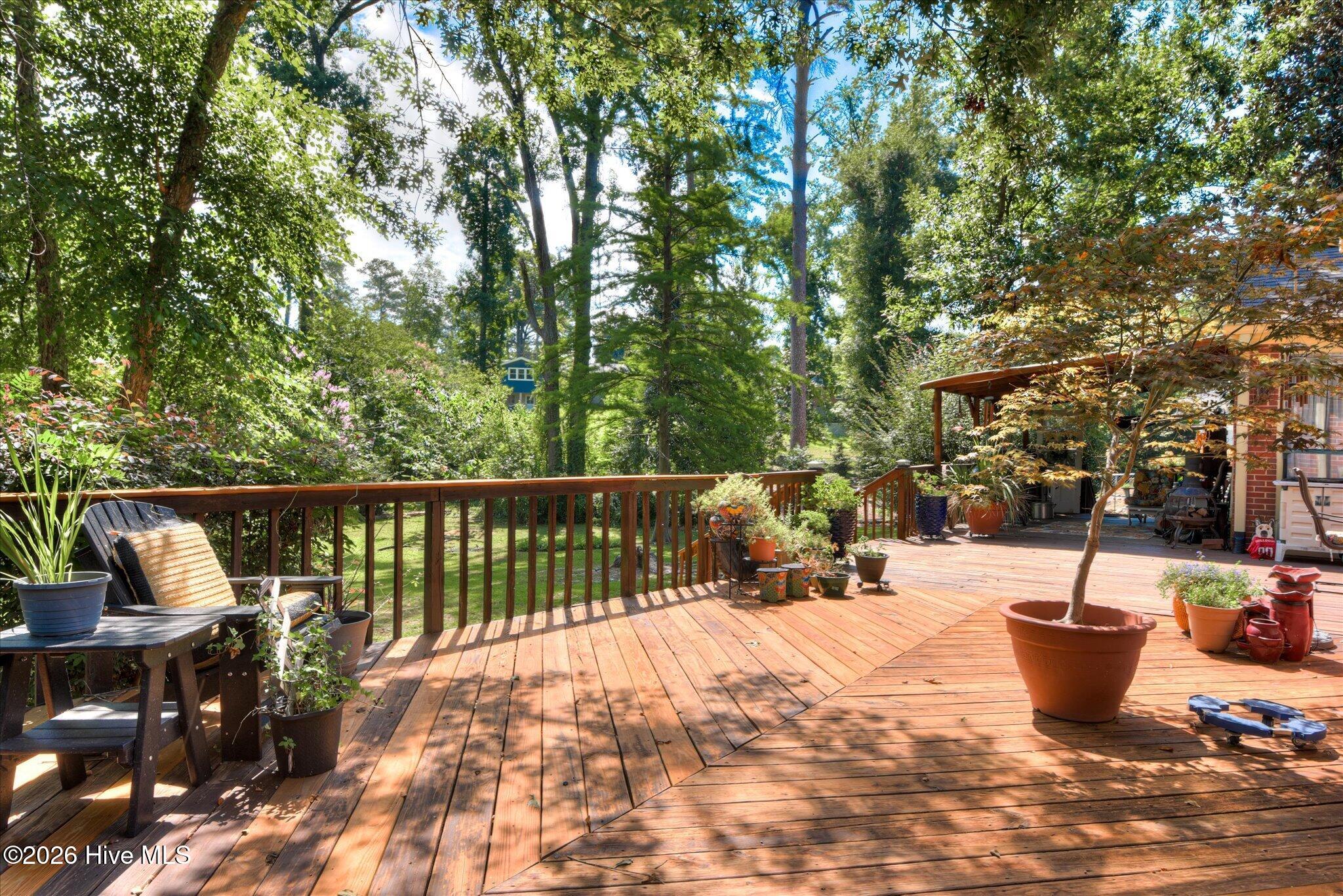 708 Oberlin Road Property Photo 46