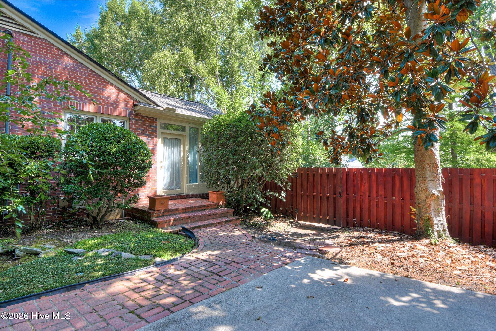 708 Oberlin Road Property Photo 50