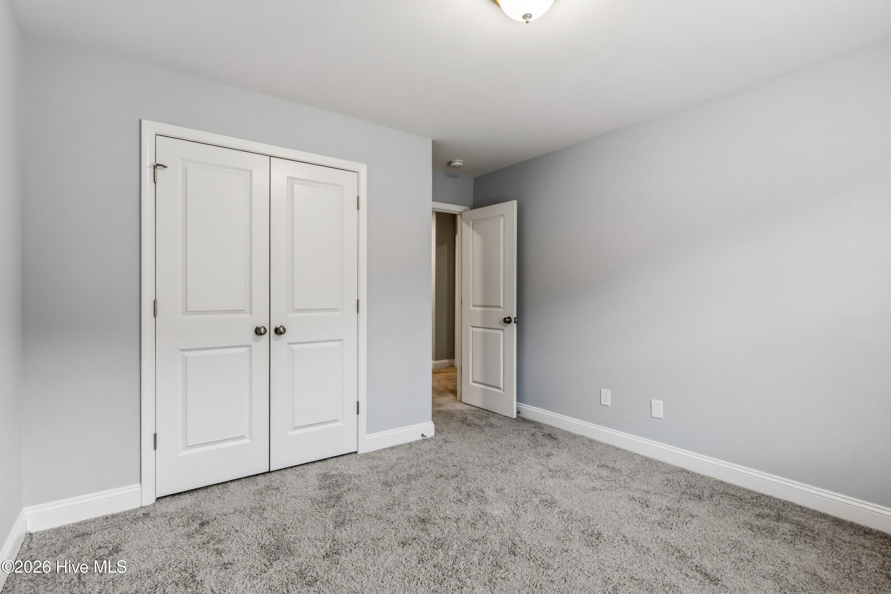 1531 Grey Cliff Property Photo 27