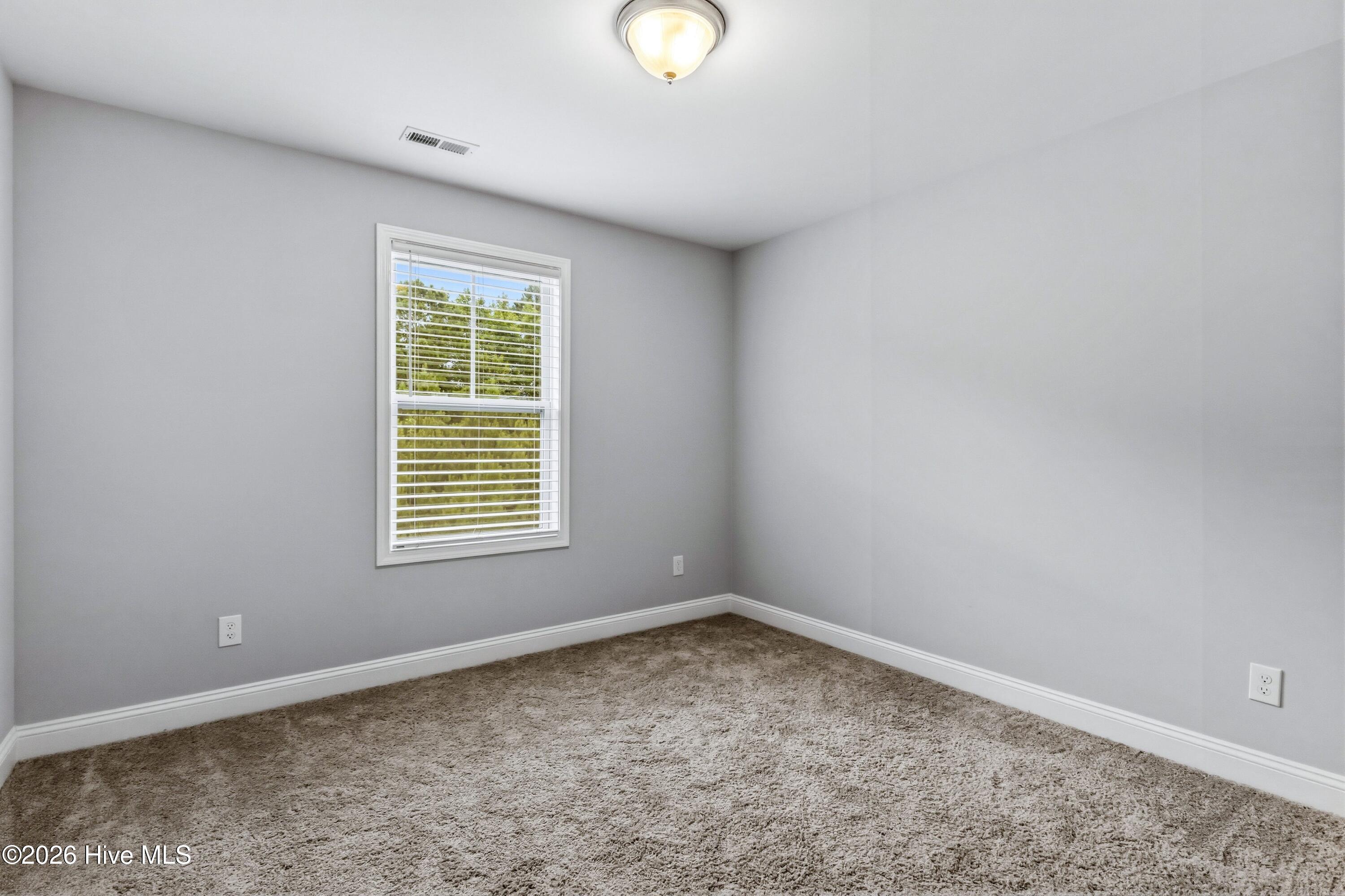 1531 Grey Cliff Property Photo 28