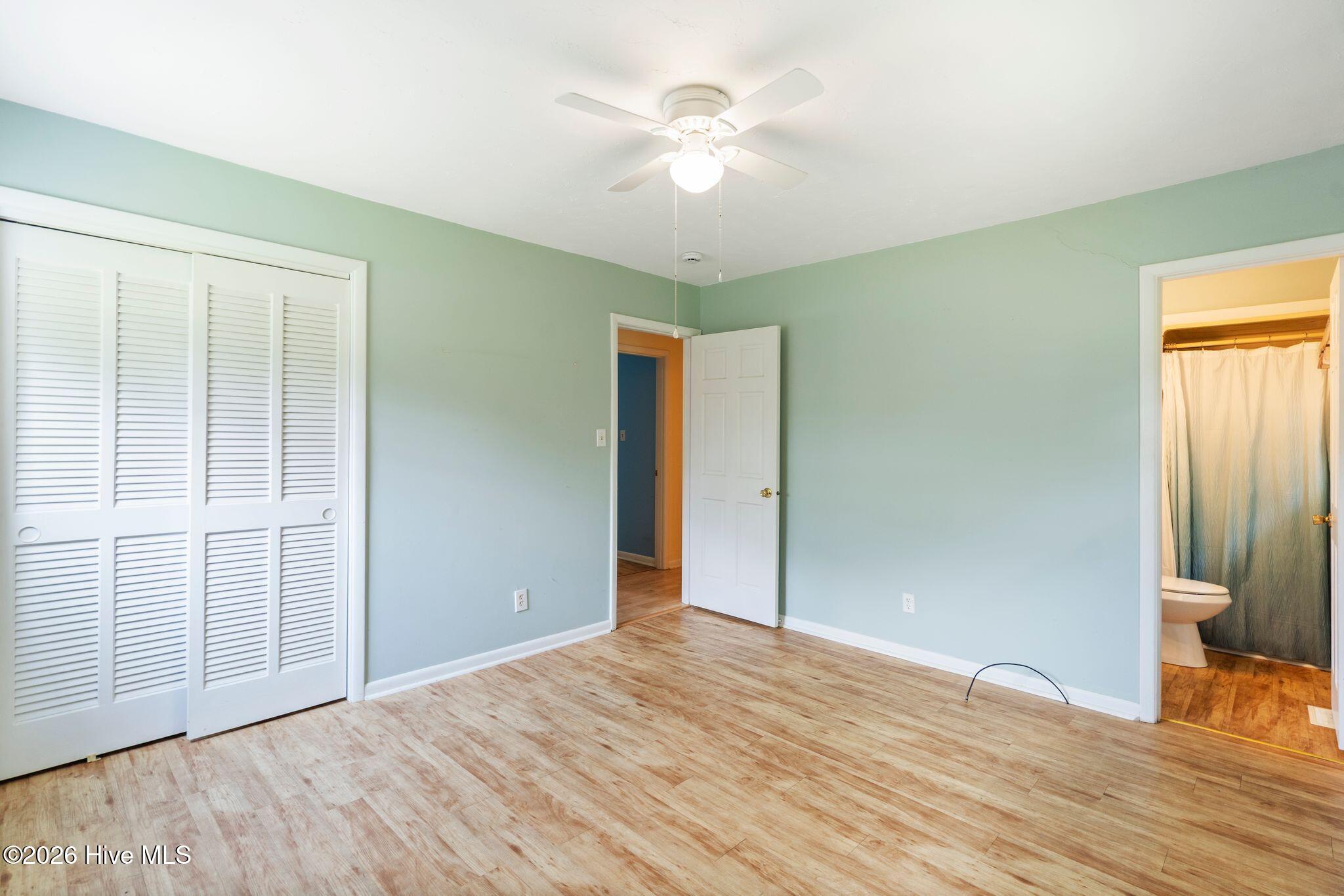 414 Thomas Drive Property Photo 12