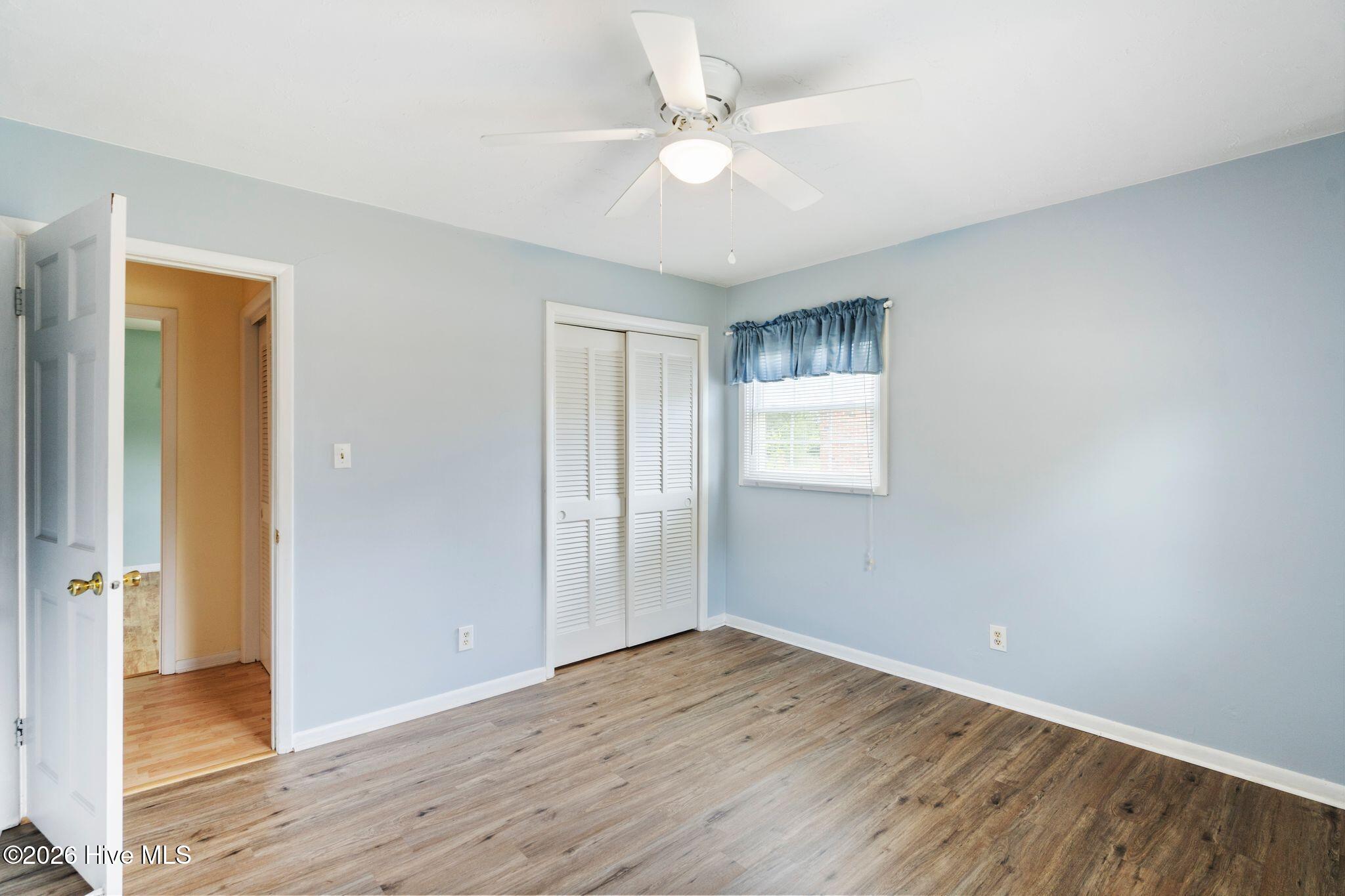 414 Thomas Drive Property Photo 15