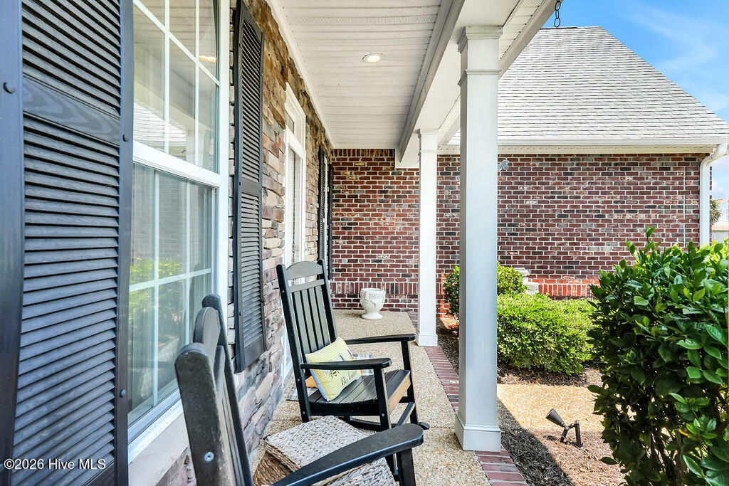 1016 Ginger Lily Way Property Photo 6