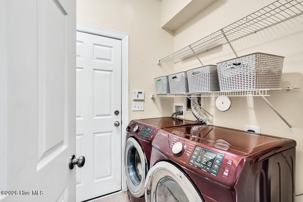 1016 Ginger Lily Way Property Photo 18
