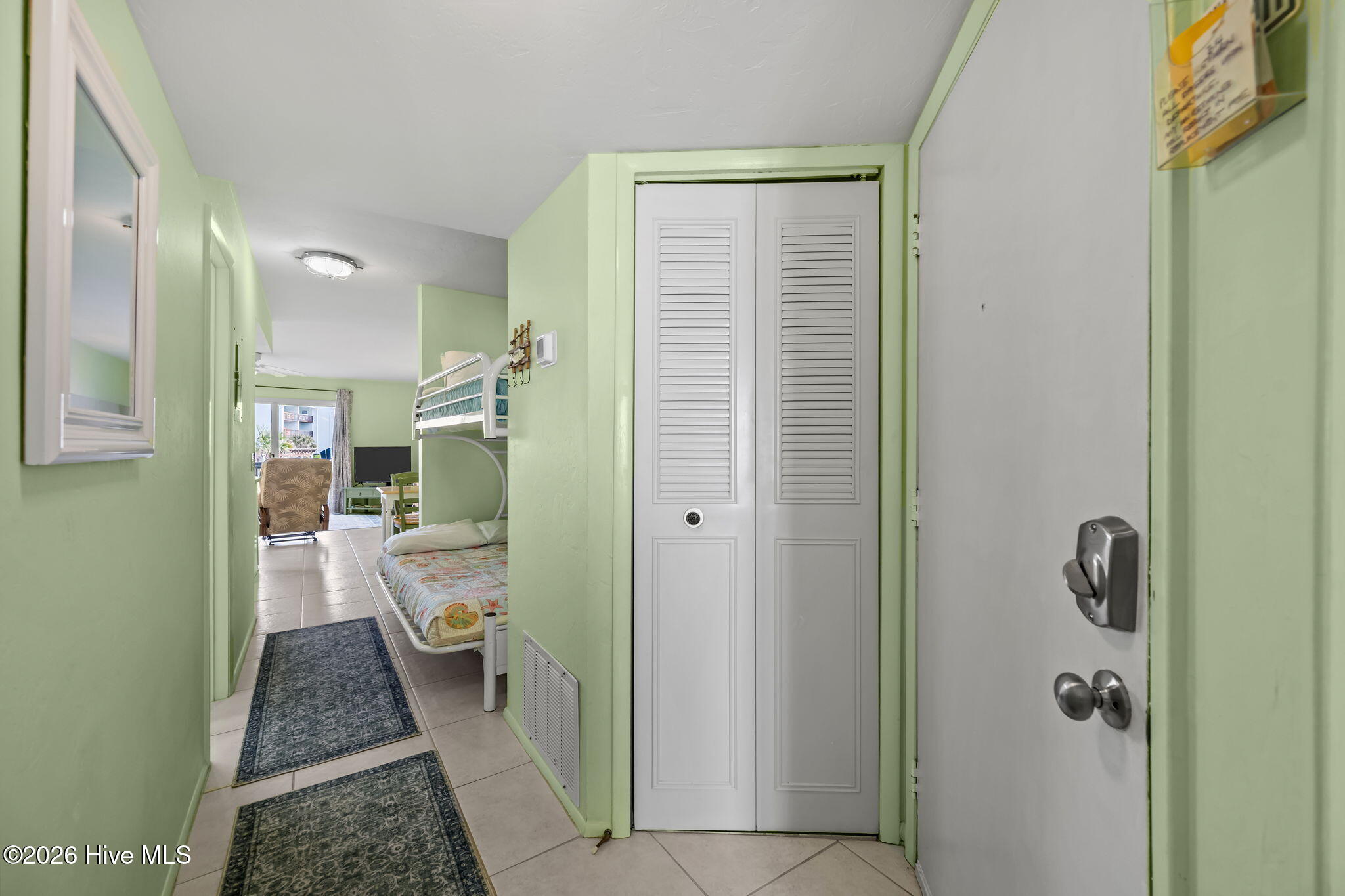918 N New River Drive 314 Property Photo 24
